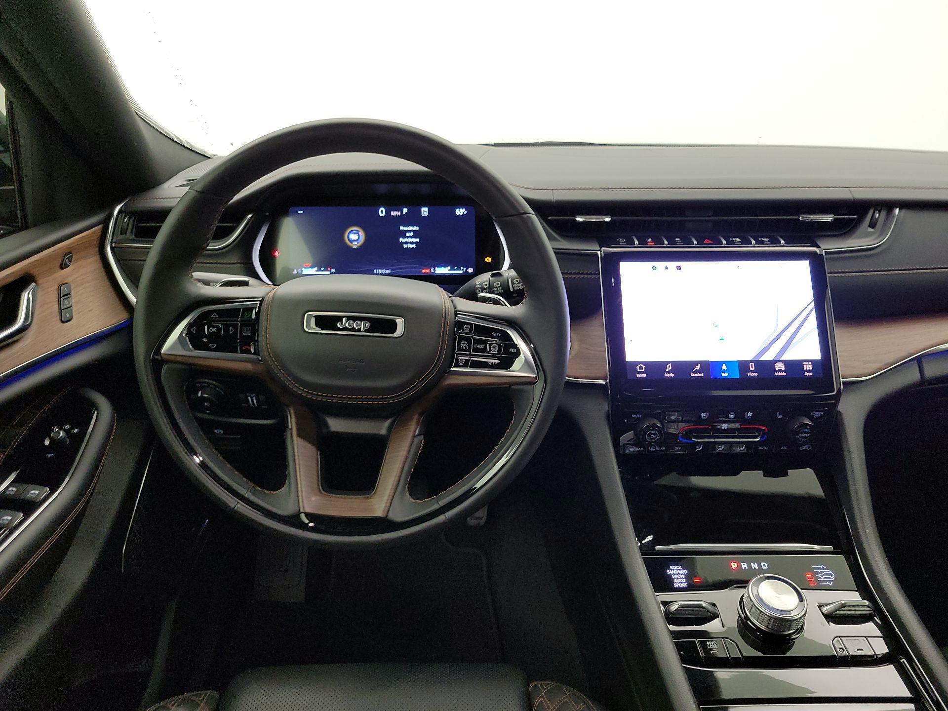 Thumbnail: 2024 Jeep Grand Cherokee - 10