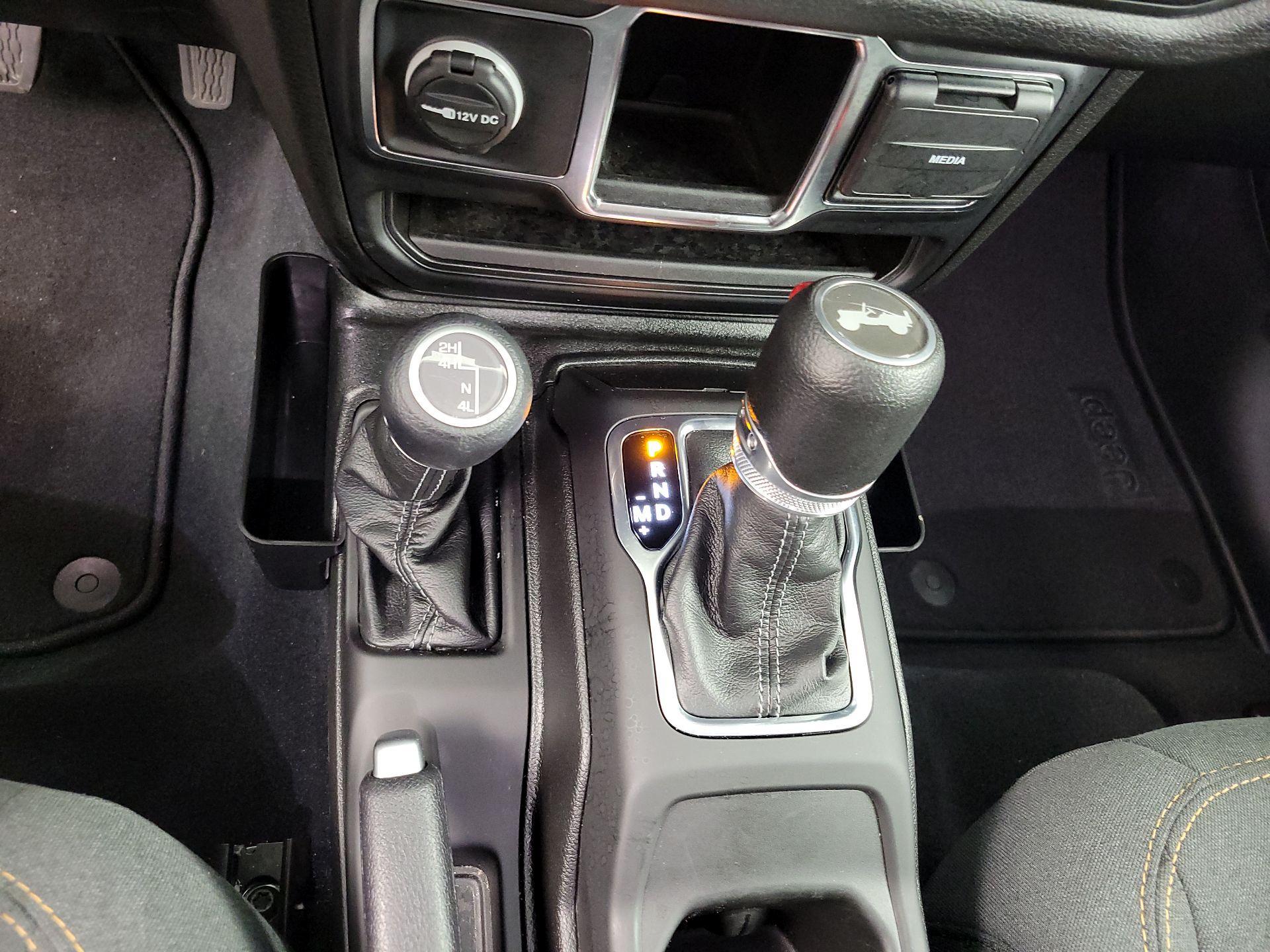 Thumbnail: 2024 Jeep Wrangler - 17