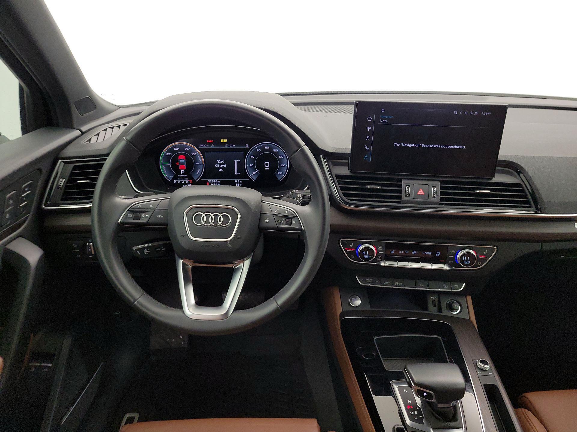 Thumbnail: 2022 Audi Q5 - 10