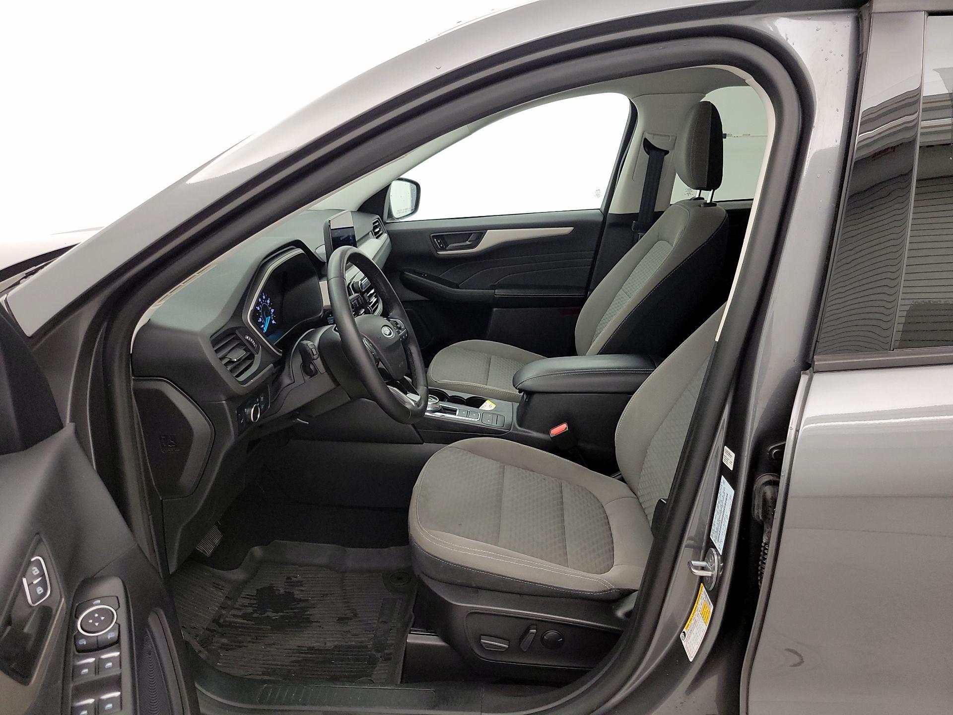 Thumbnail: 2022 Ford Escape - 11