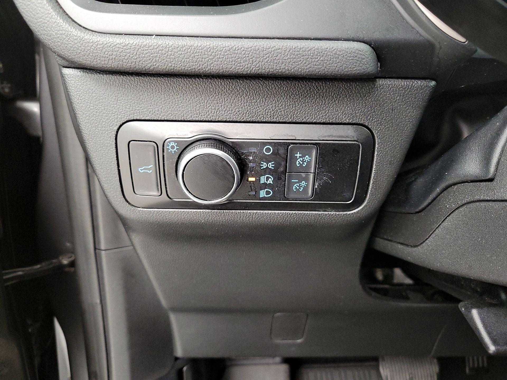 Thumbnail: 2022 Ford Escape - 13