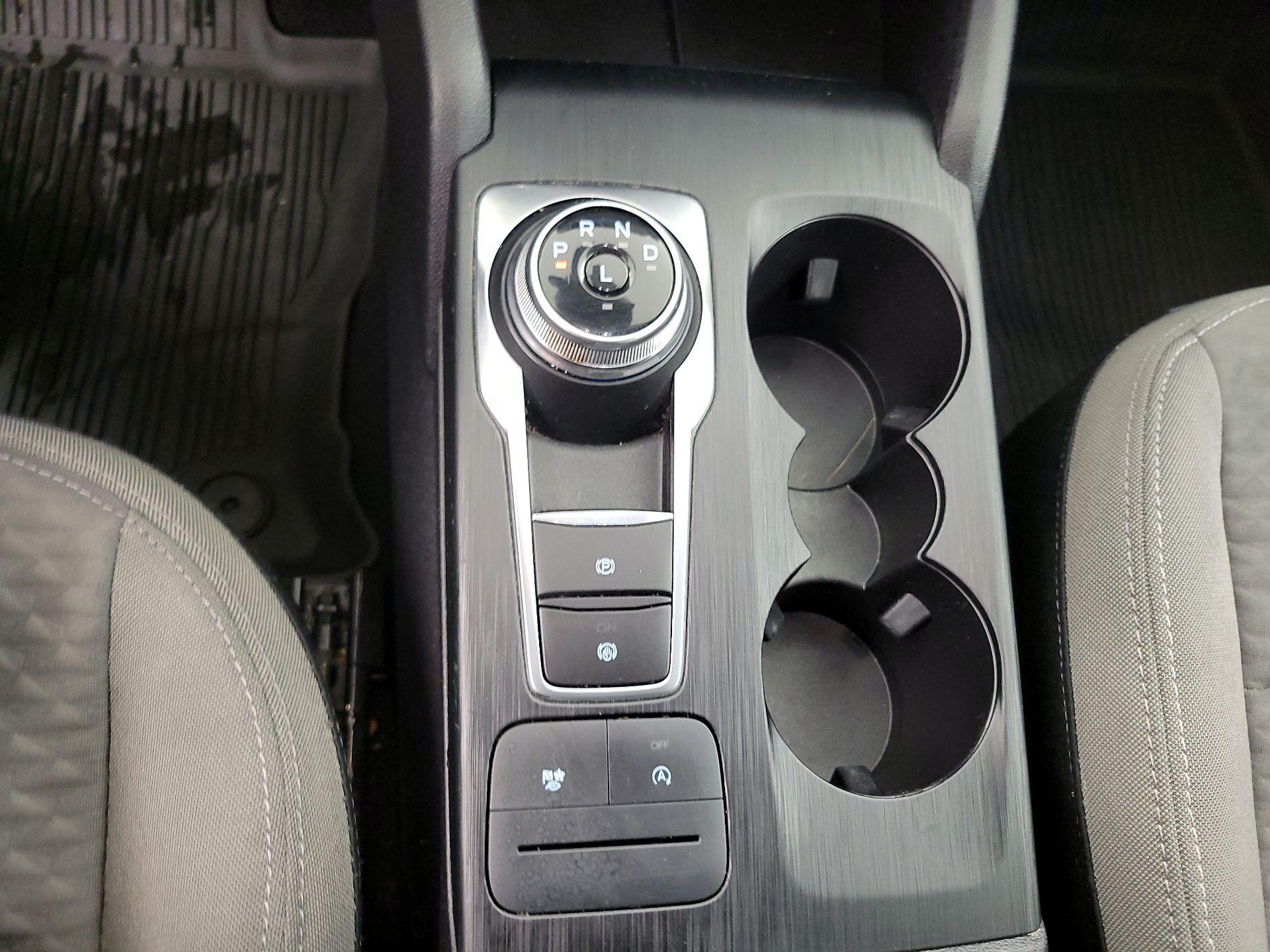 Thumbnail: 2022 Ford Escape - 17