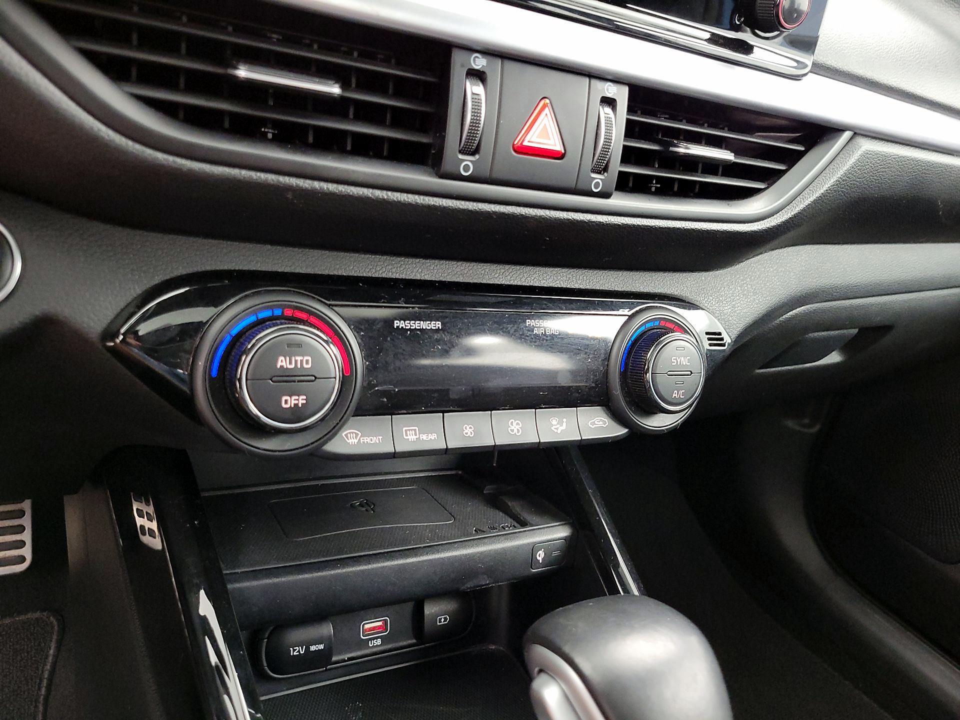 Thumbnail: 2023 Kia Forte - 17