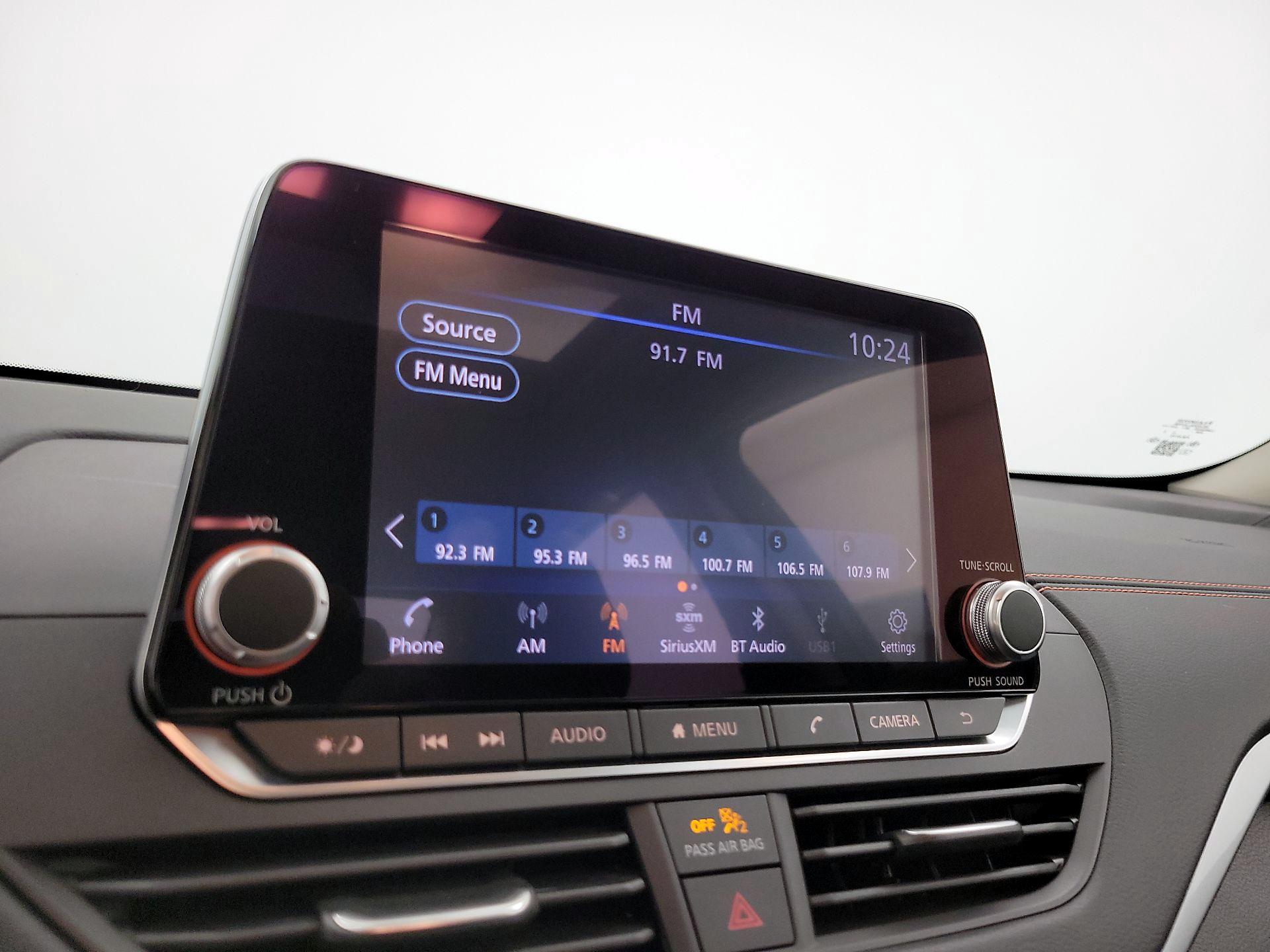 Thumbnail: 2022 Nissan Altima - 15