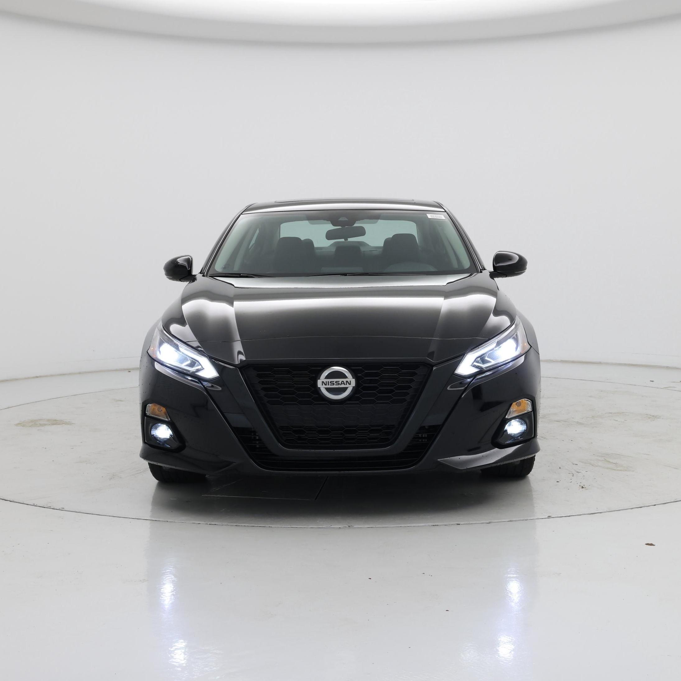 Thumbnail: 2022 Nissan Altima - 5