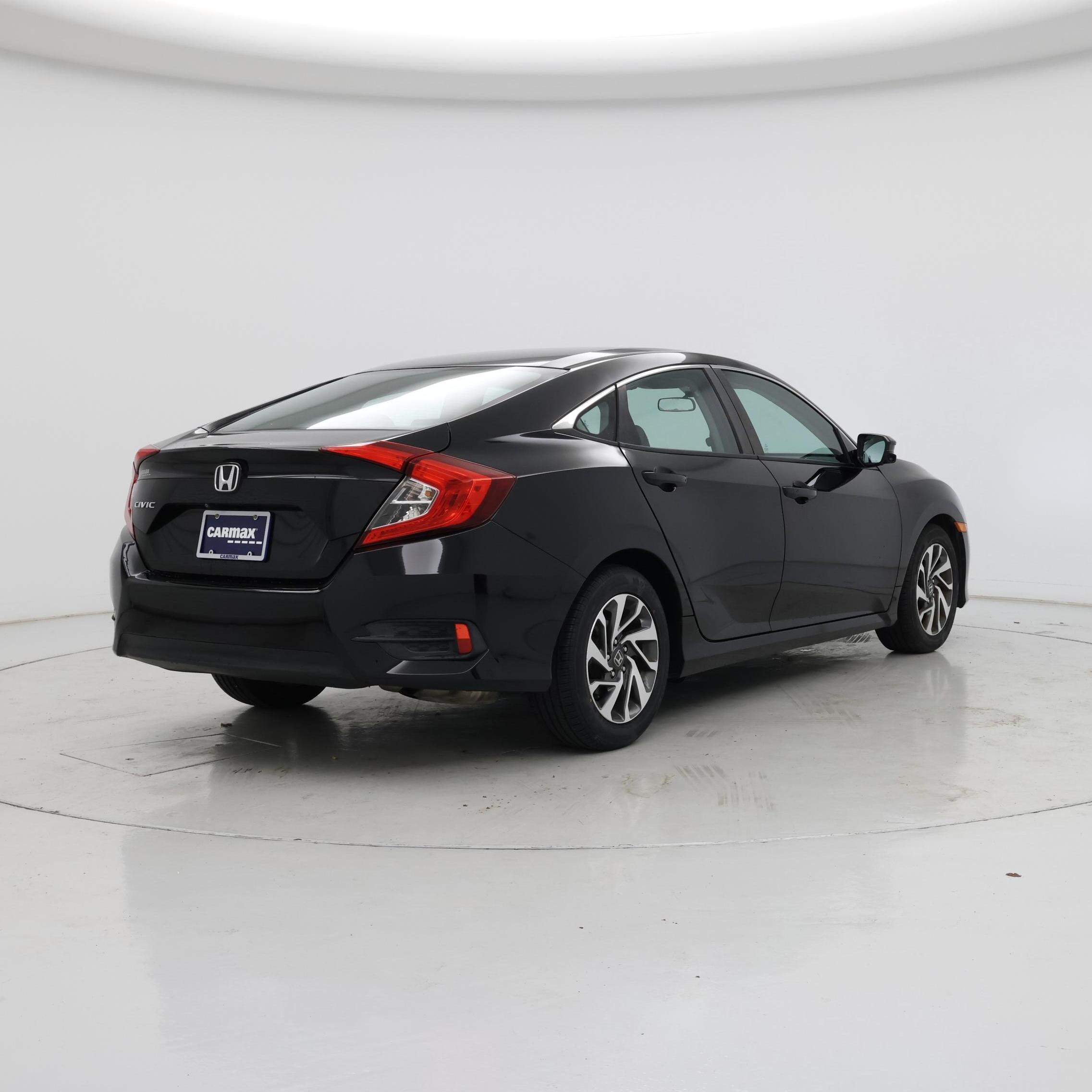 Thumbnail: 2016 Honda Civic - 8