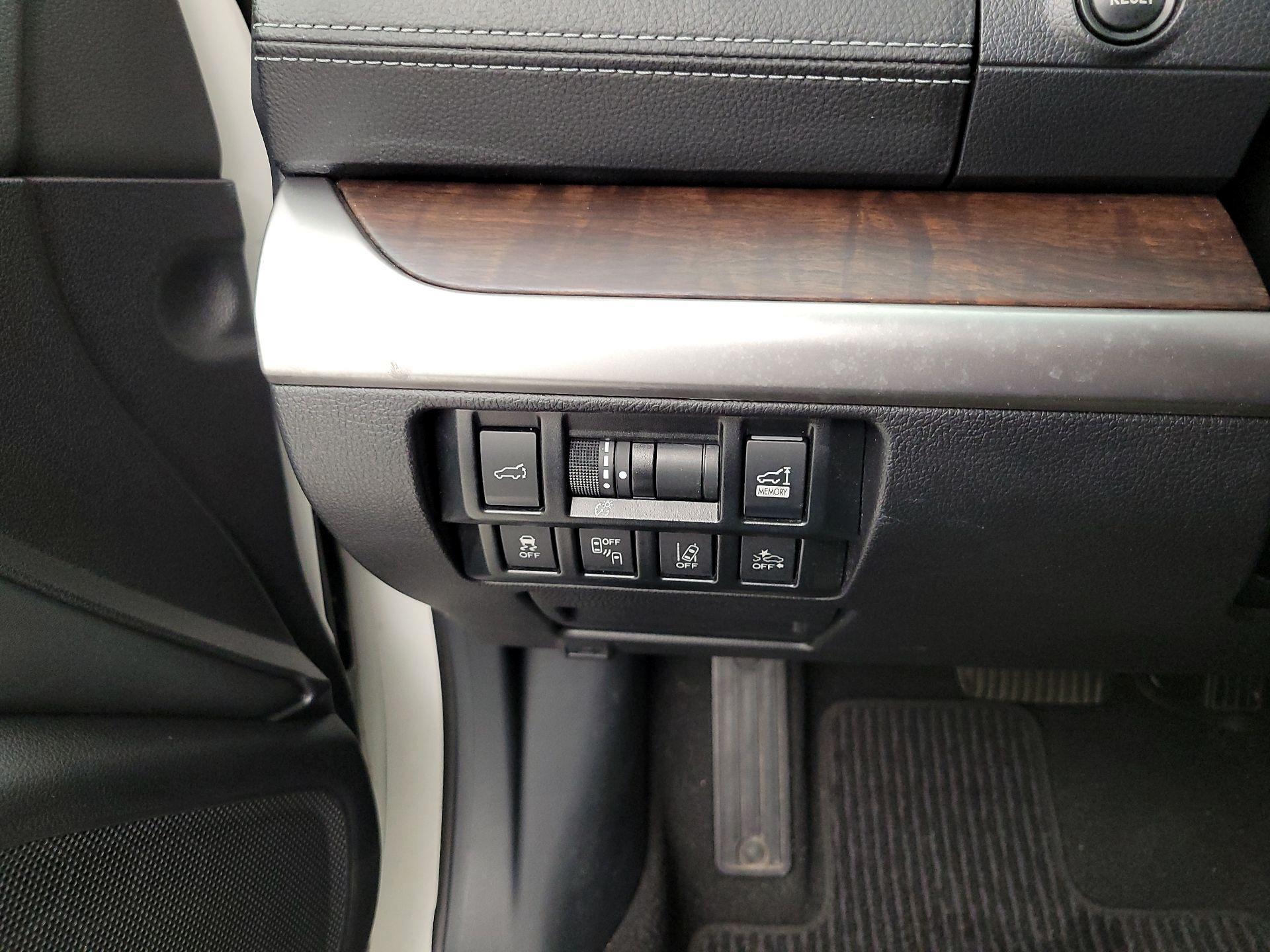 Thumbnail: 2019 Subaru Outback - 13