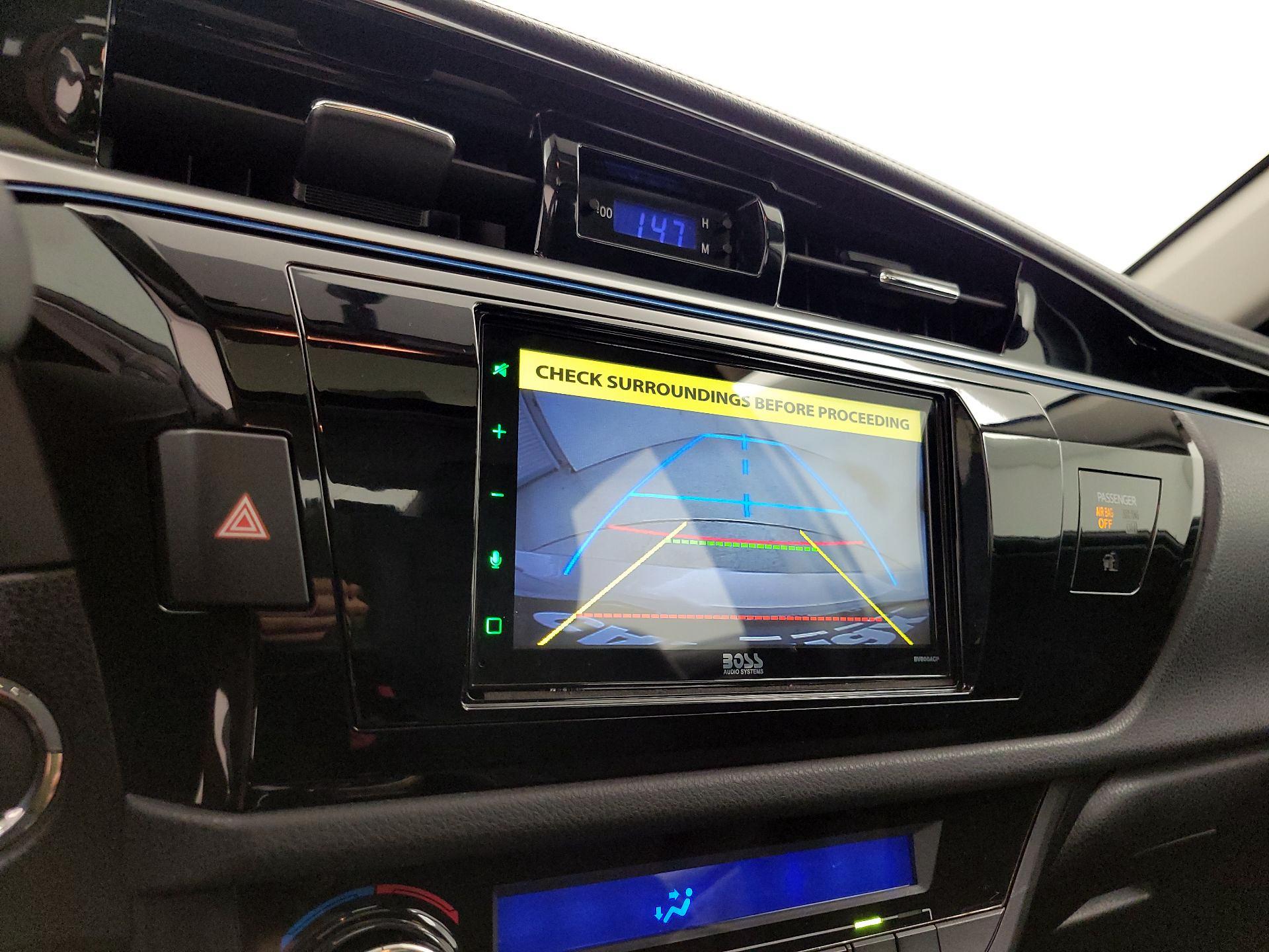 Thumbnail: 2014 Toyota Corolla - 14