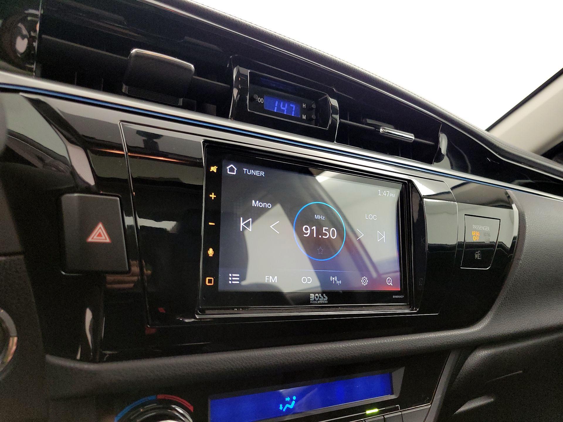 Thumbnail: 2014 Toyota Corolla - 15