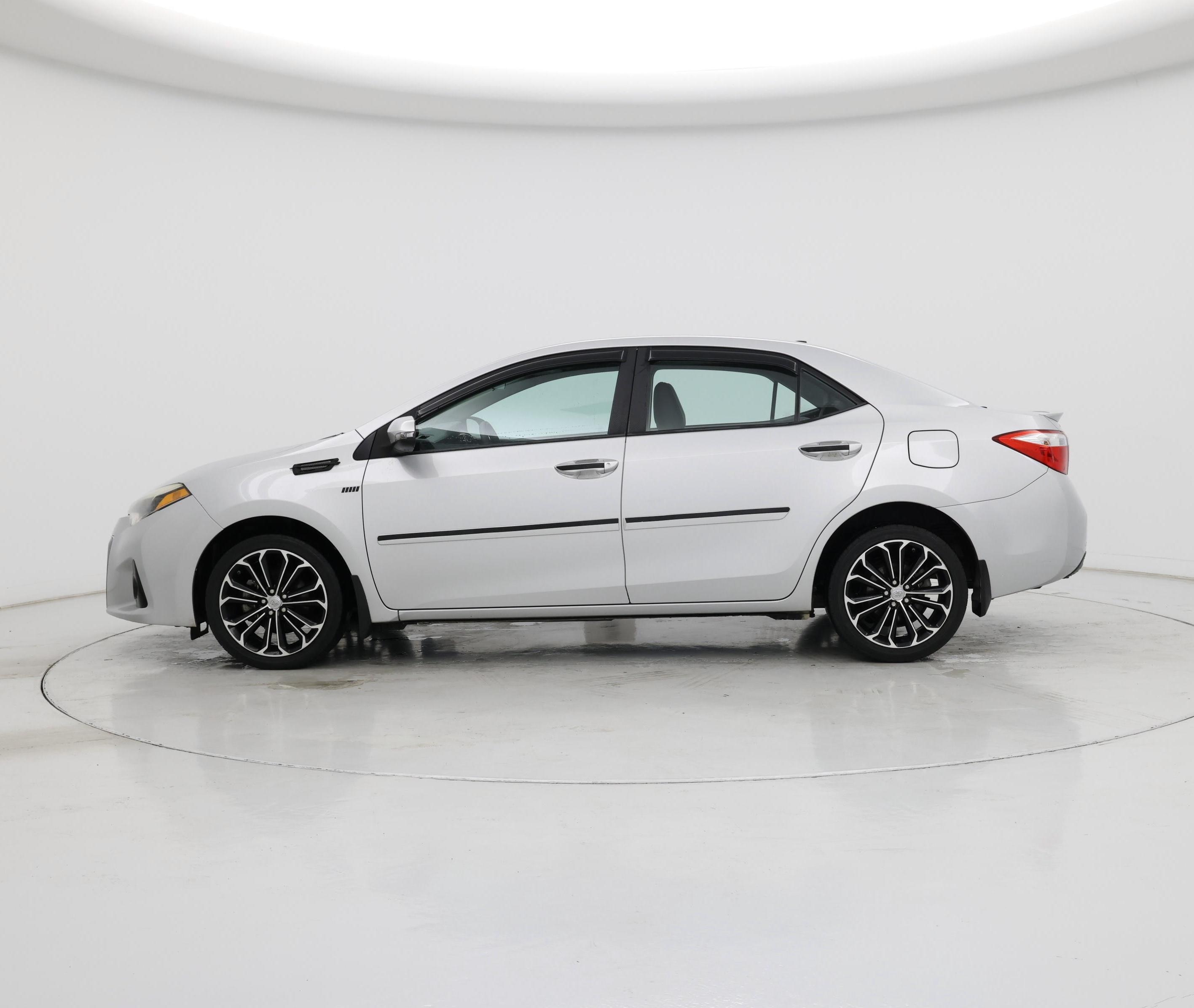 Thumbnail: 2014 Toyota Corolla - 3