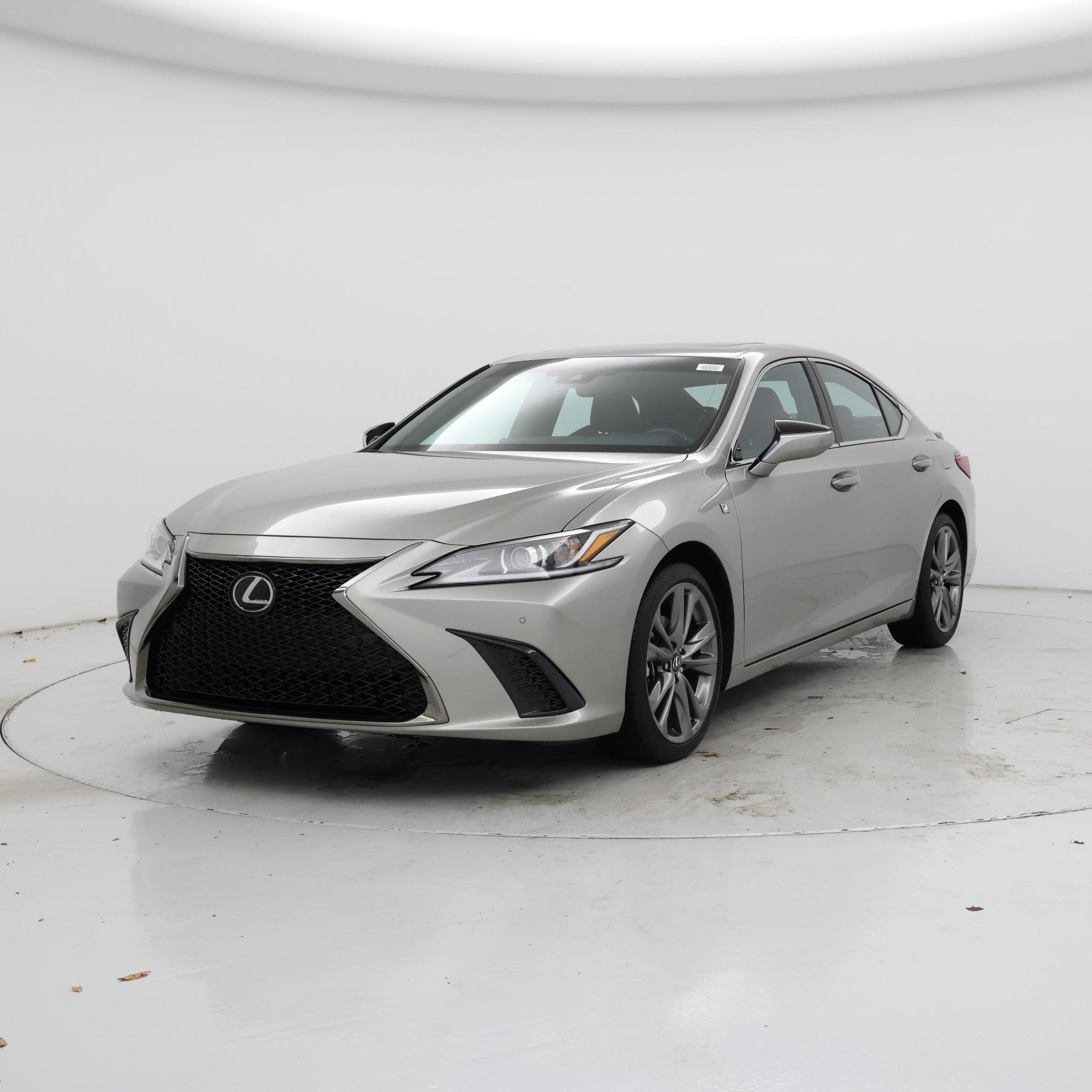 Thumbnail: 2019 Lexus ES - 4