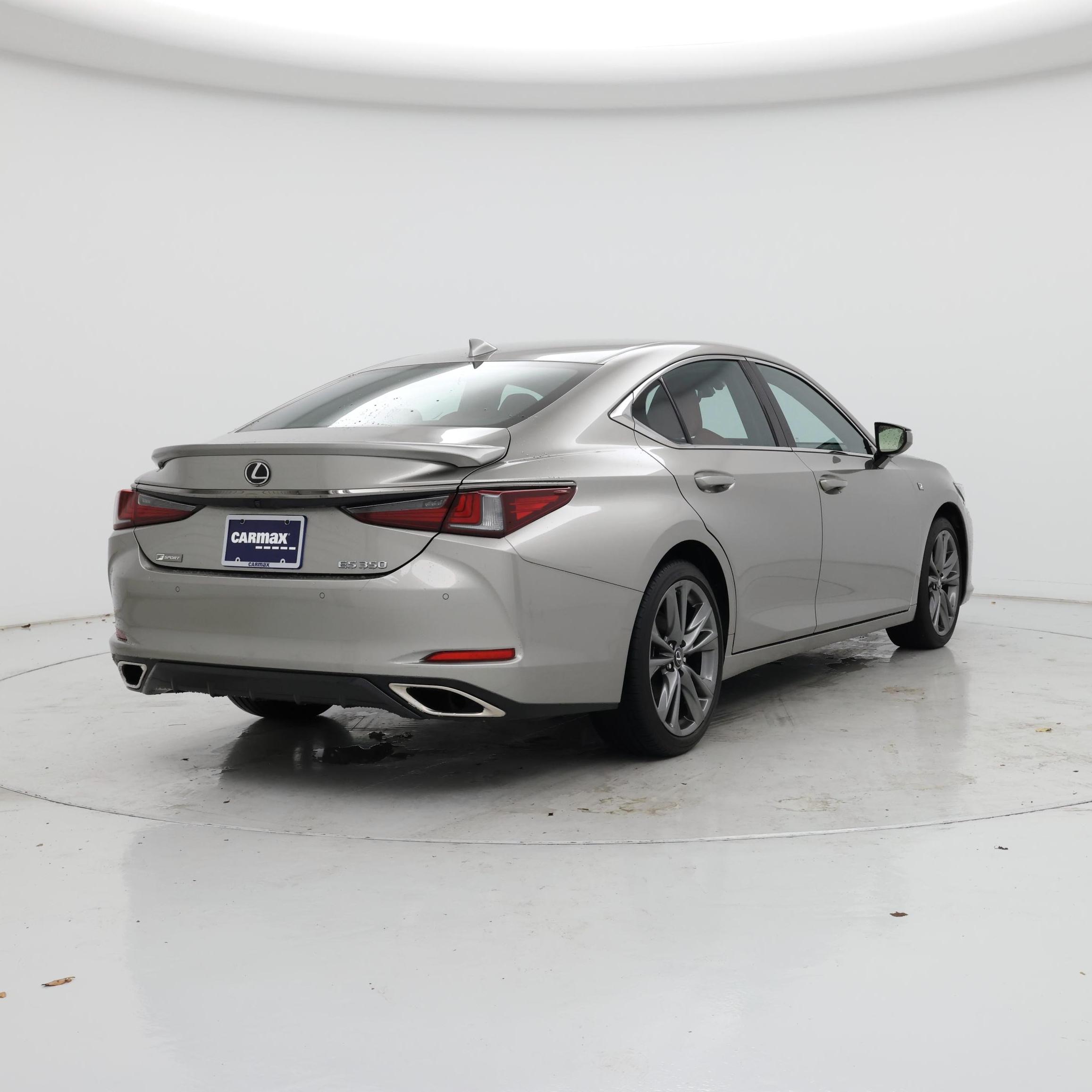 Thumbnail: 2019 Lexus ES - 8