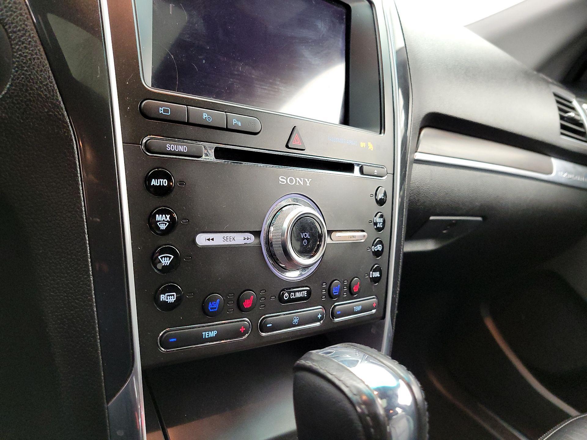 Thumbnail: 2017 Ford Explorer - 17