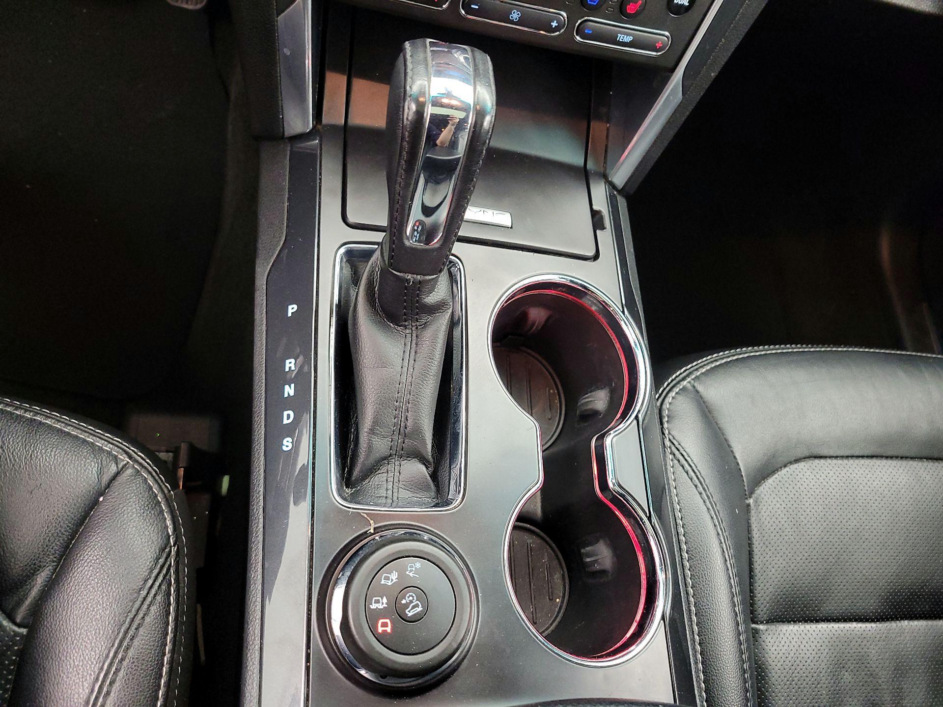 Thumbnail: 2017 Ford Explorer - 18