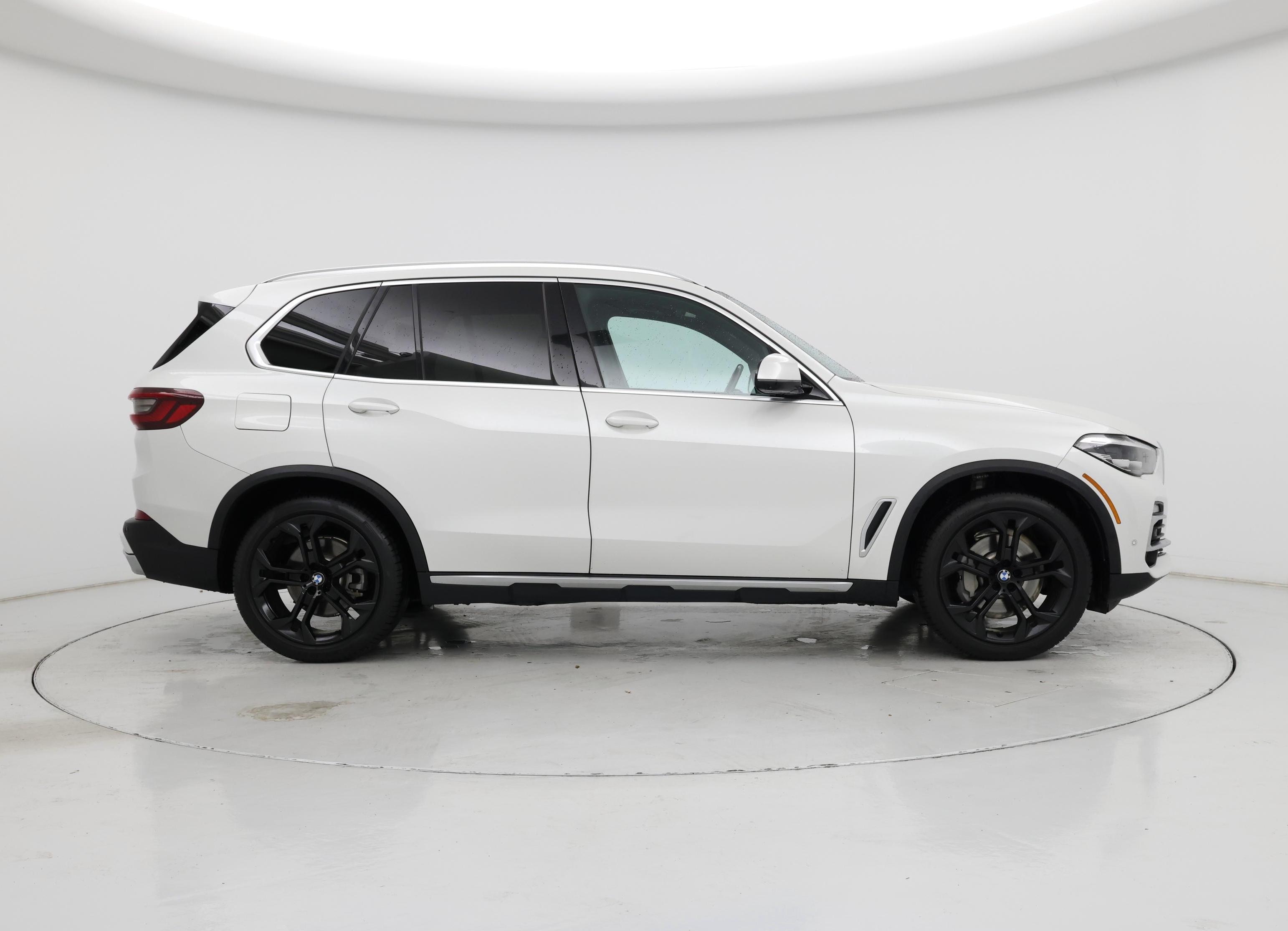 Thumbnail: 2020 BMW X5 - 7