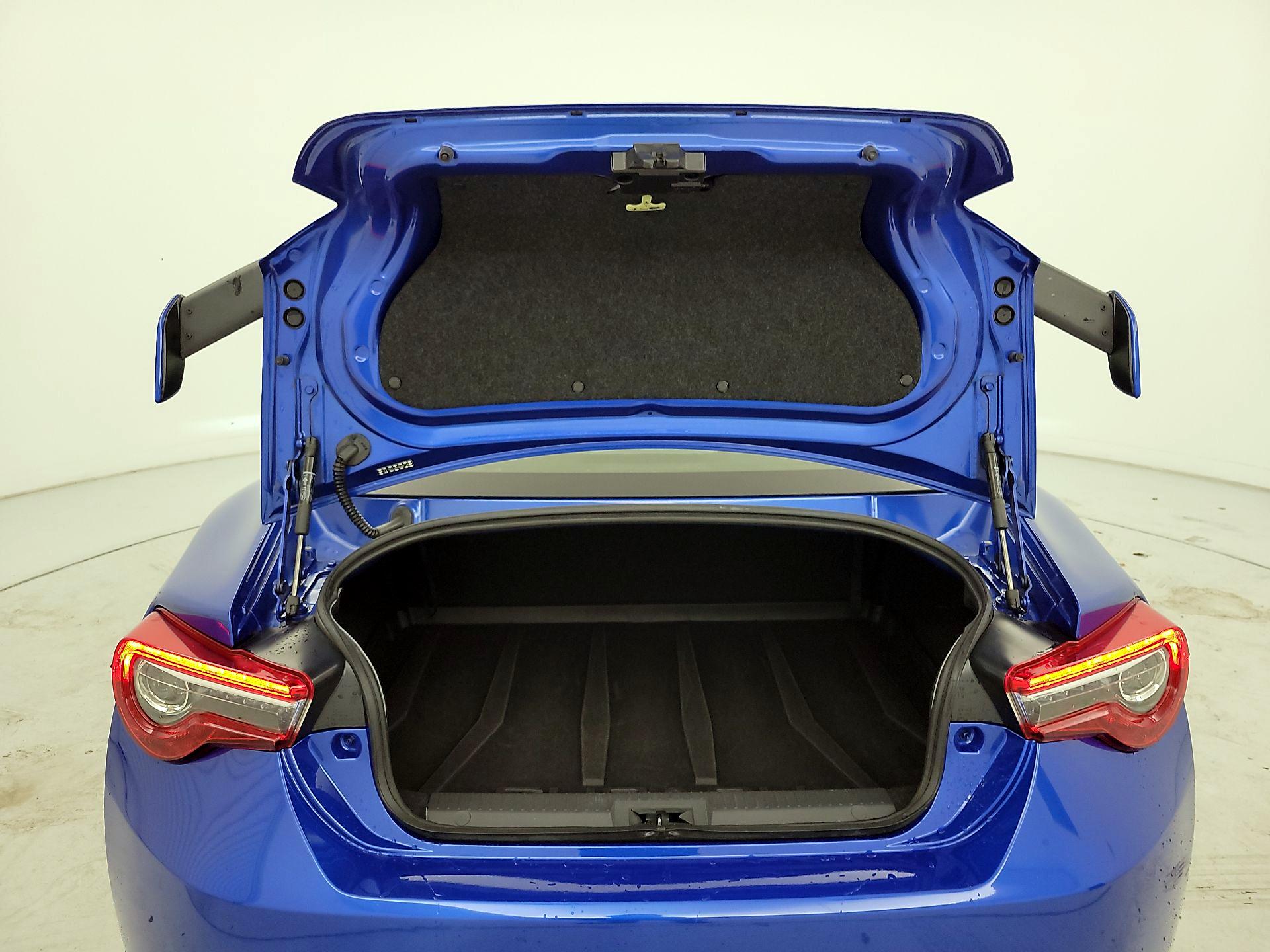 Thumbnail: 2017 Subaru BRZ - 19