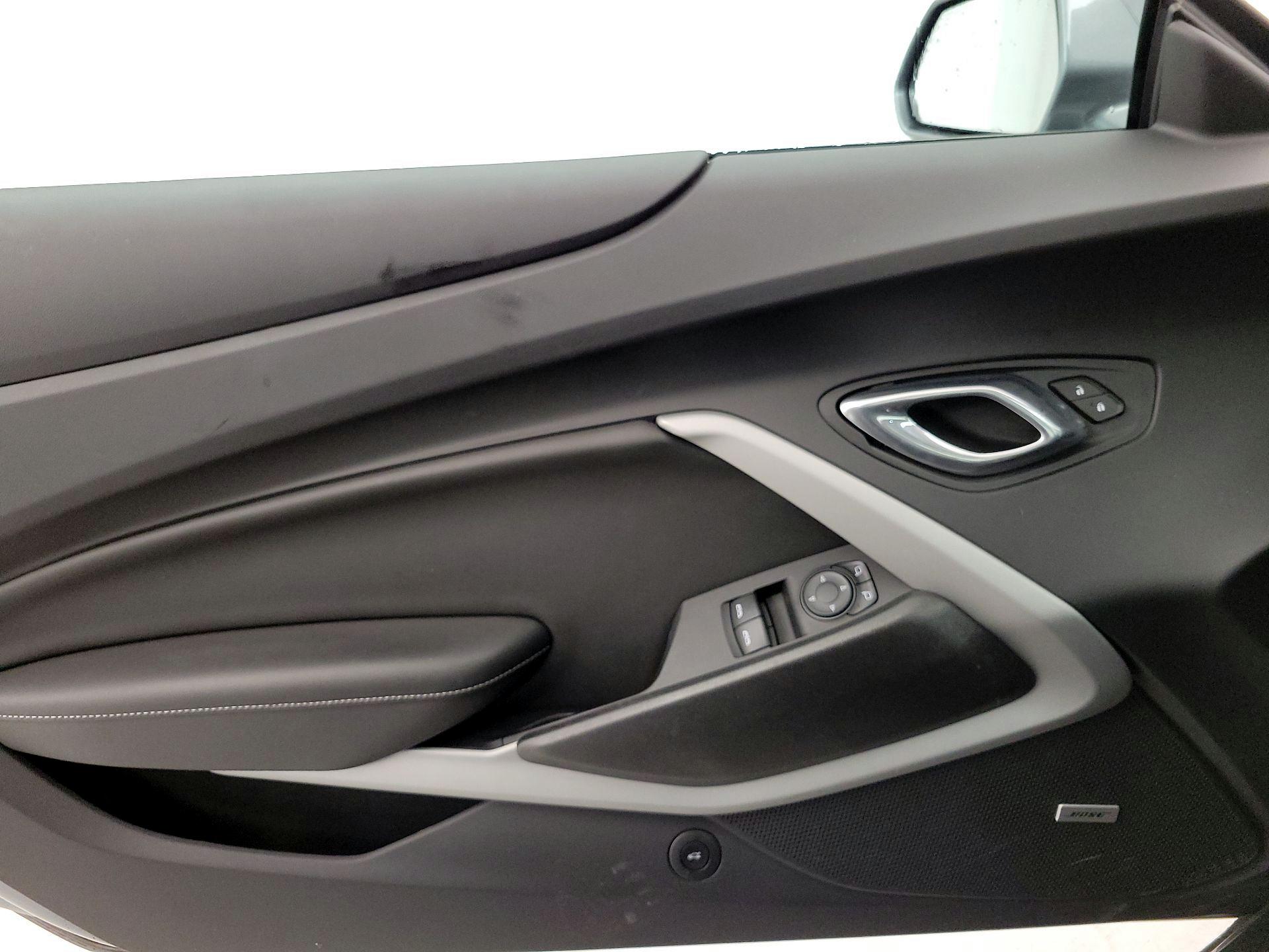 Thumbnail: 2020 Chevrolet Camaro - 12