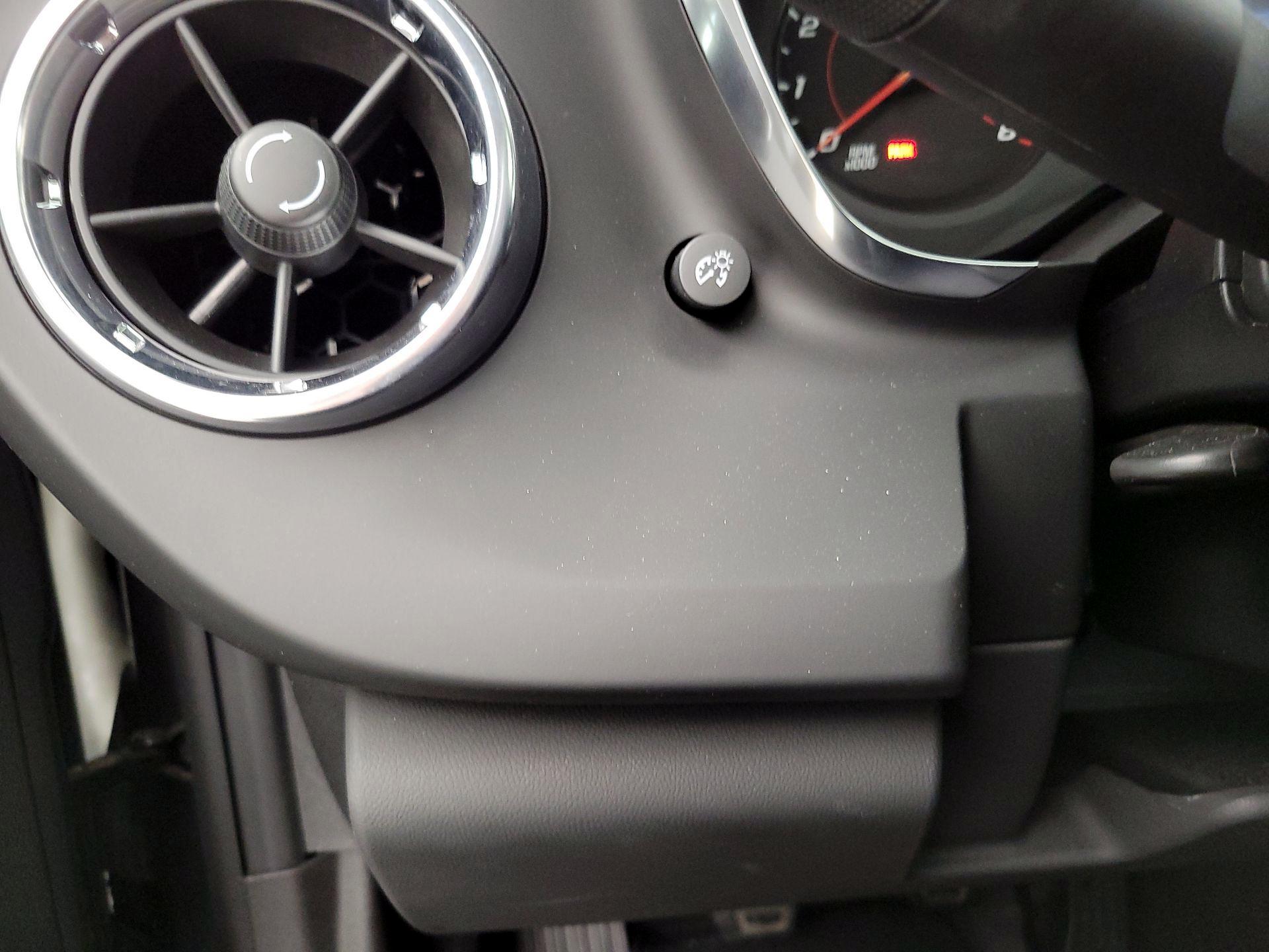 Thumbnail: 2020 Chevrolet Camaro - 13