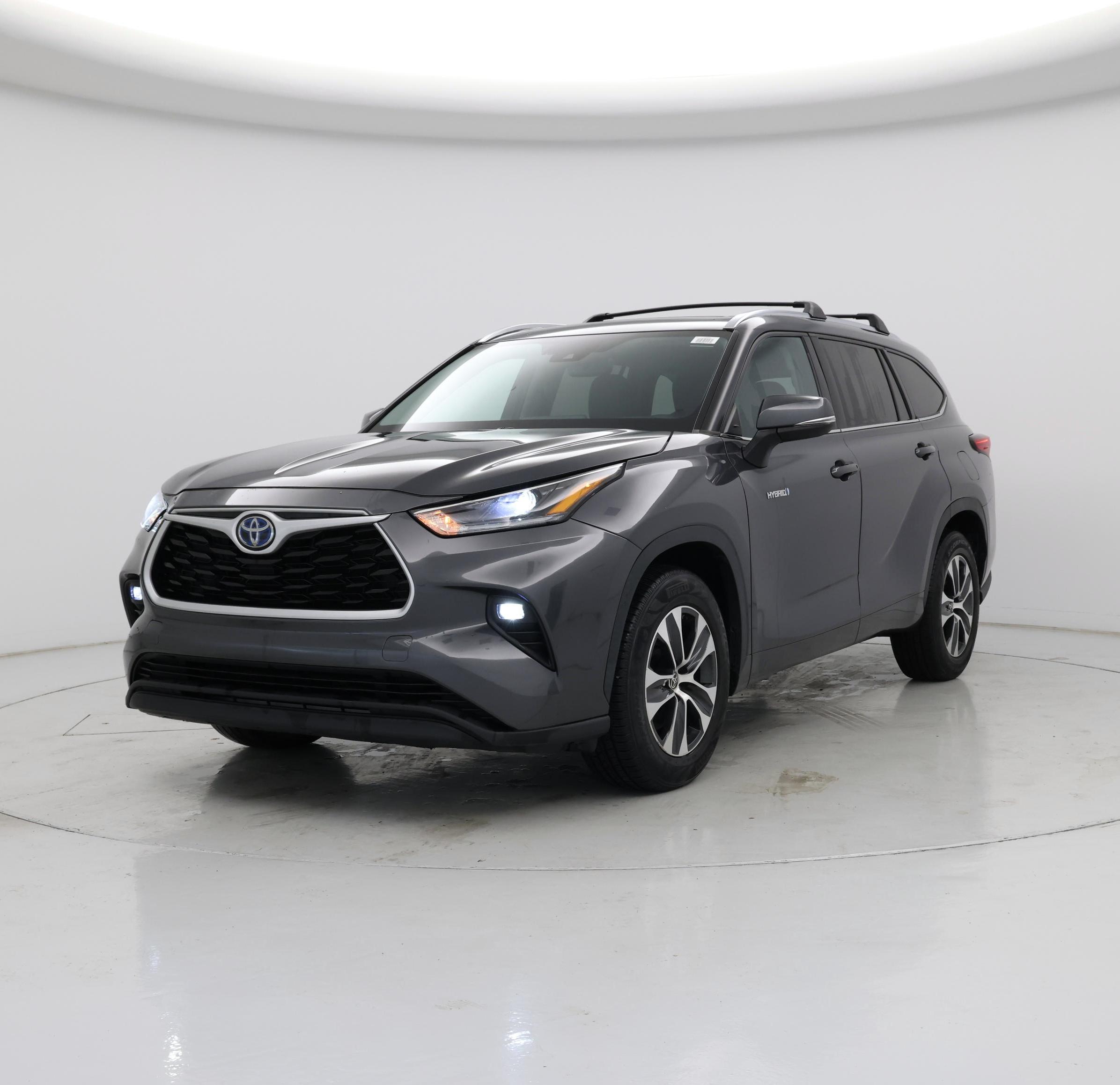 Thumbnail: 2021 Toyota Highlander - 4