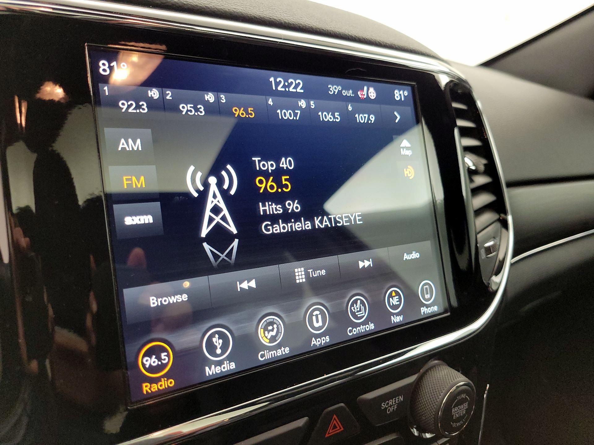 Thumbnail: 2019 Jeep Grand Cherokee - 16