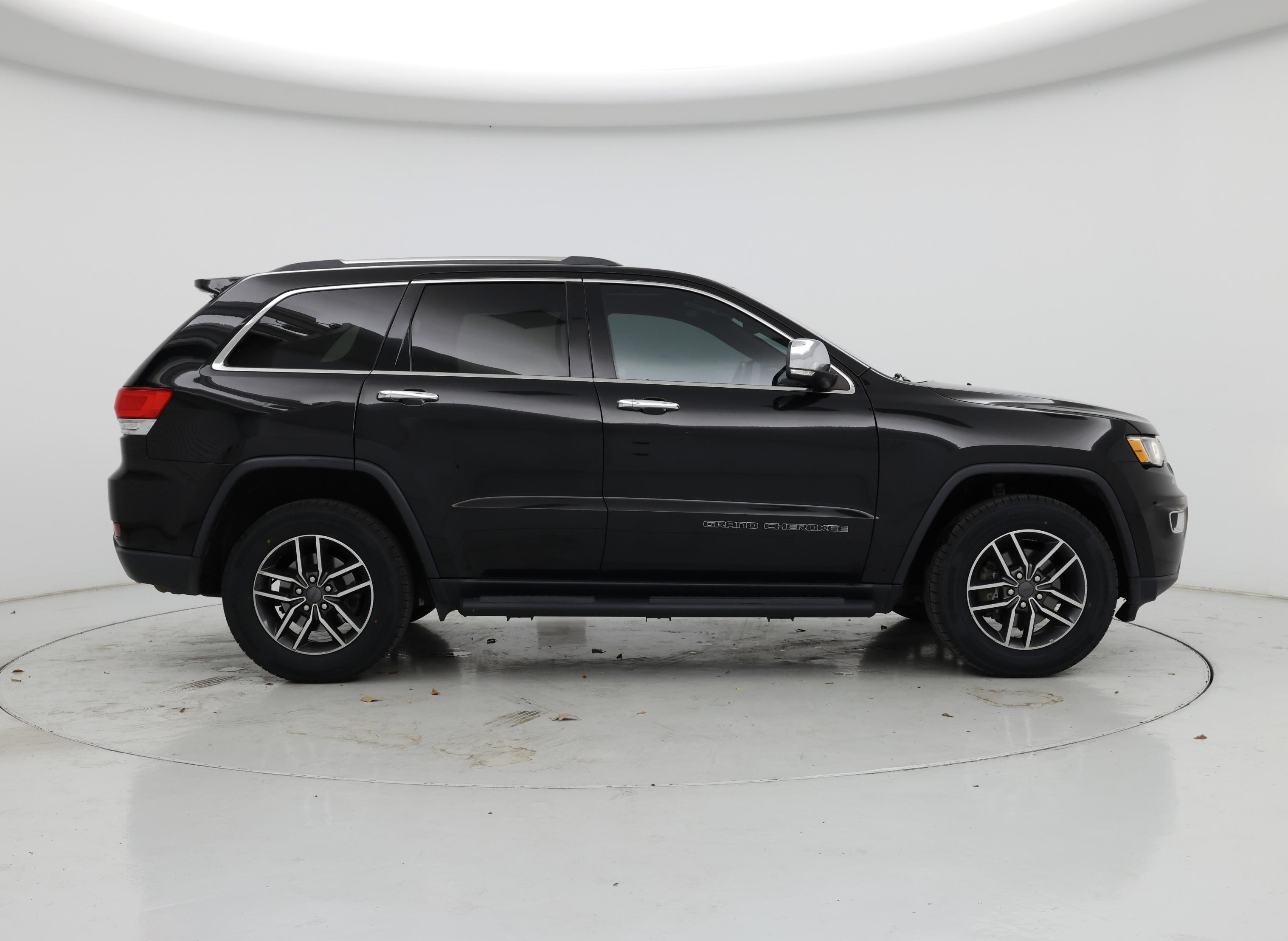 Thumbnail: 2019 Jeep Grand Cherokee - 7