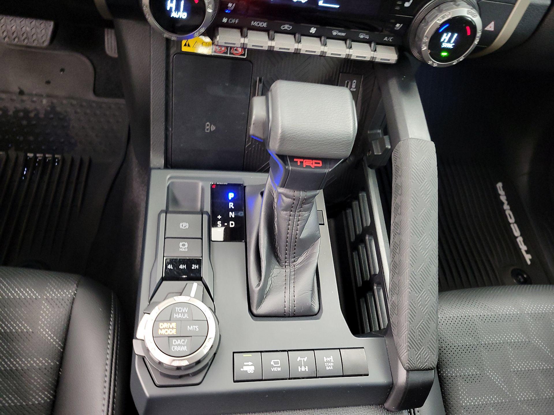 Thumbnail: 2024 Toyota Tacoma - 17