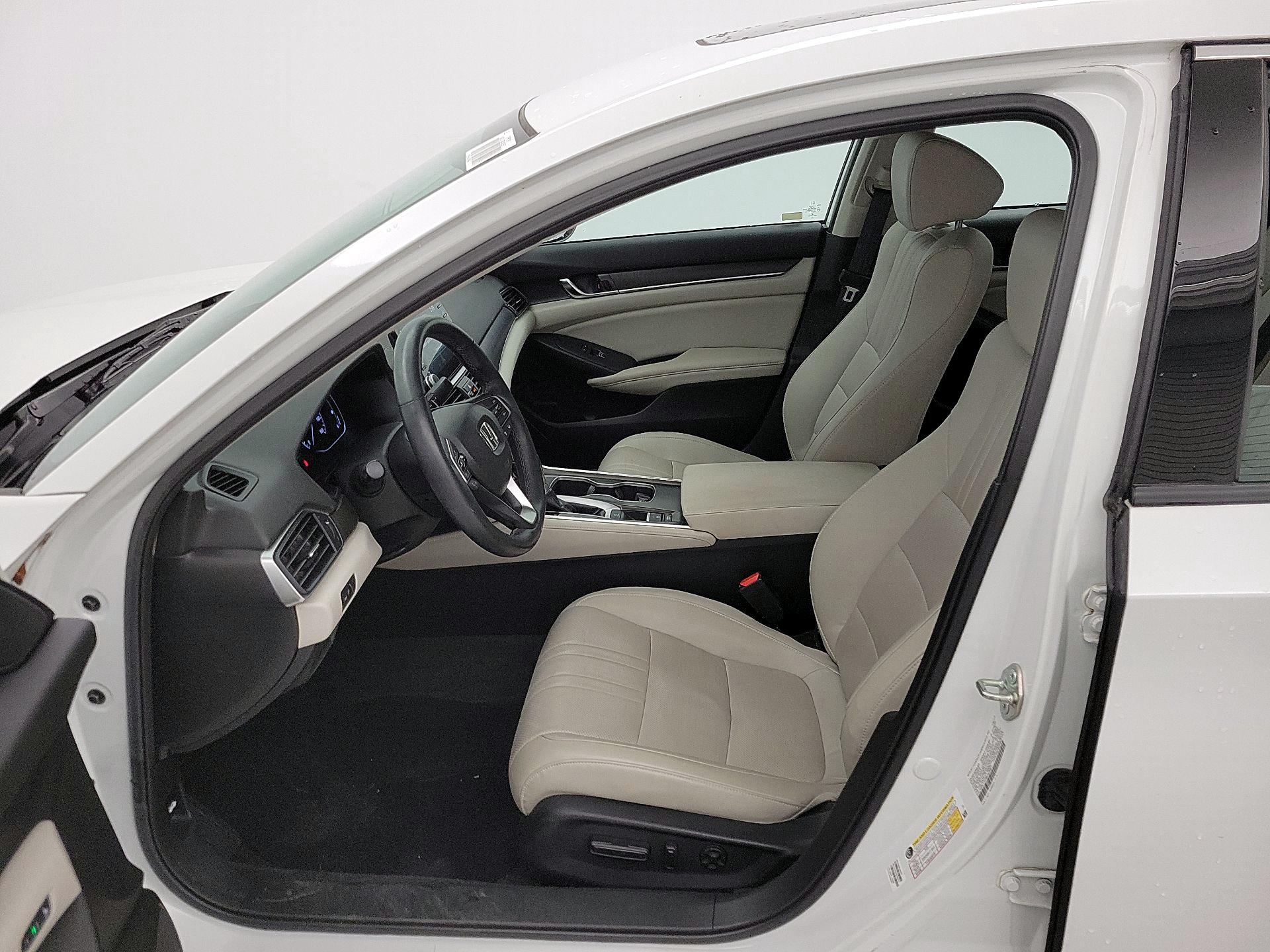 Thumbnail: 2018 Honda Accord - 11