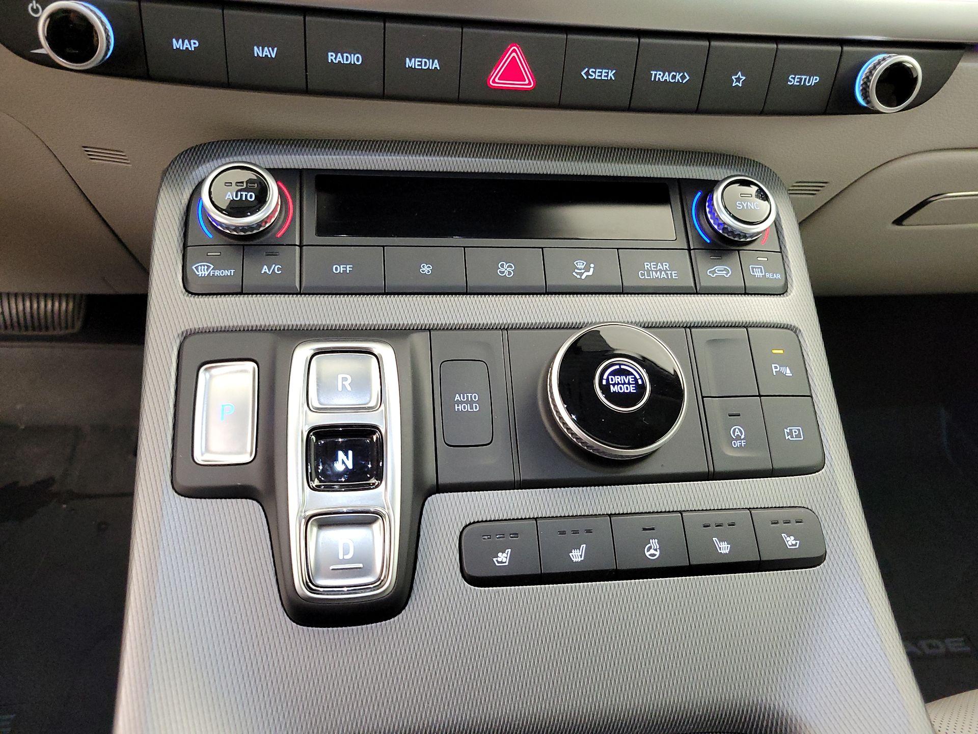 Thumbnail: 2025 Hyundai Palisade - 17