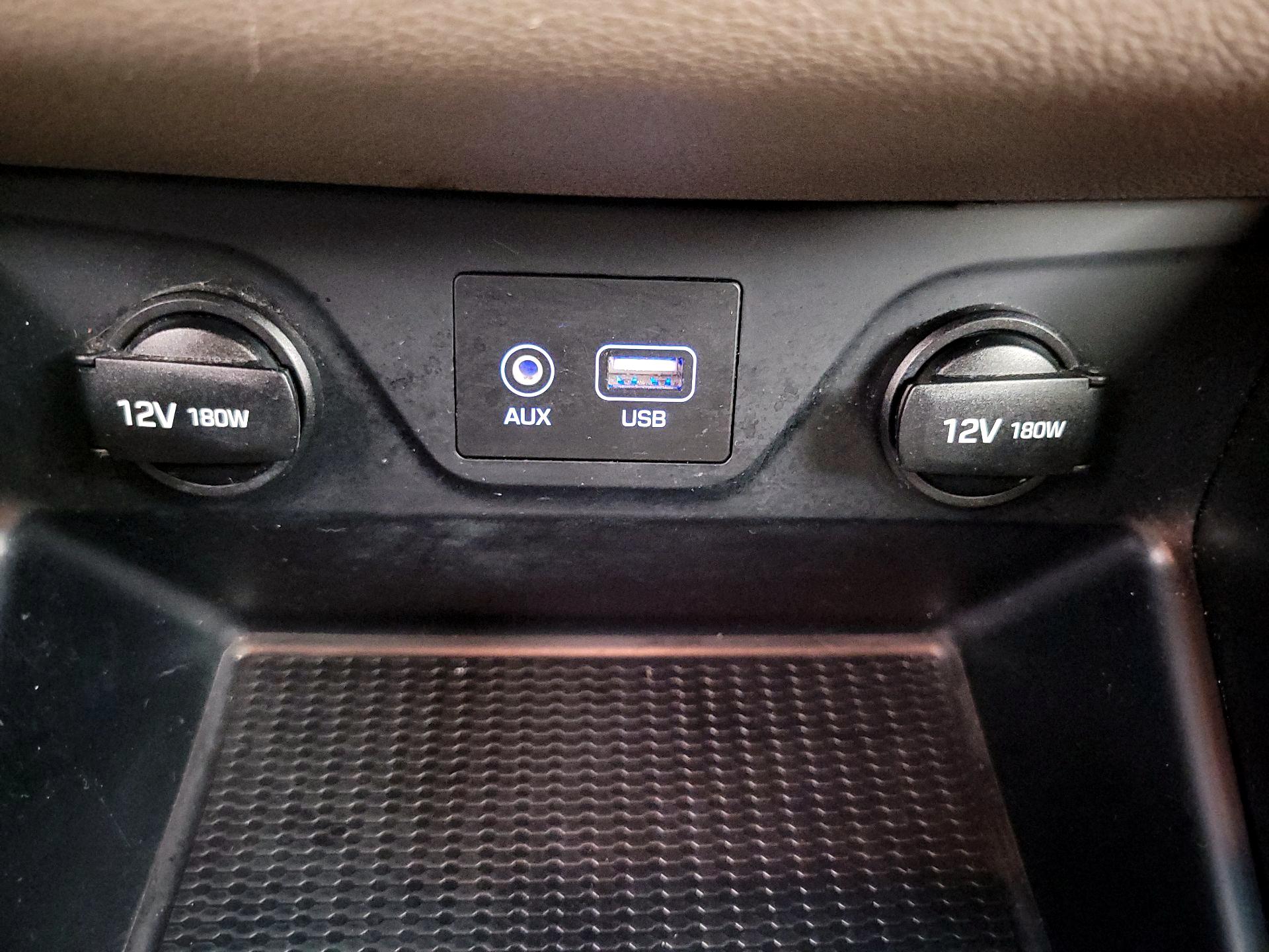 Thumbnail: 2020 Hyundai Tucson - 18