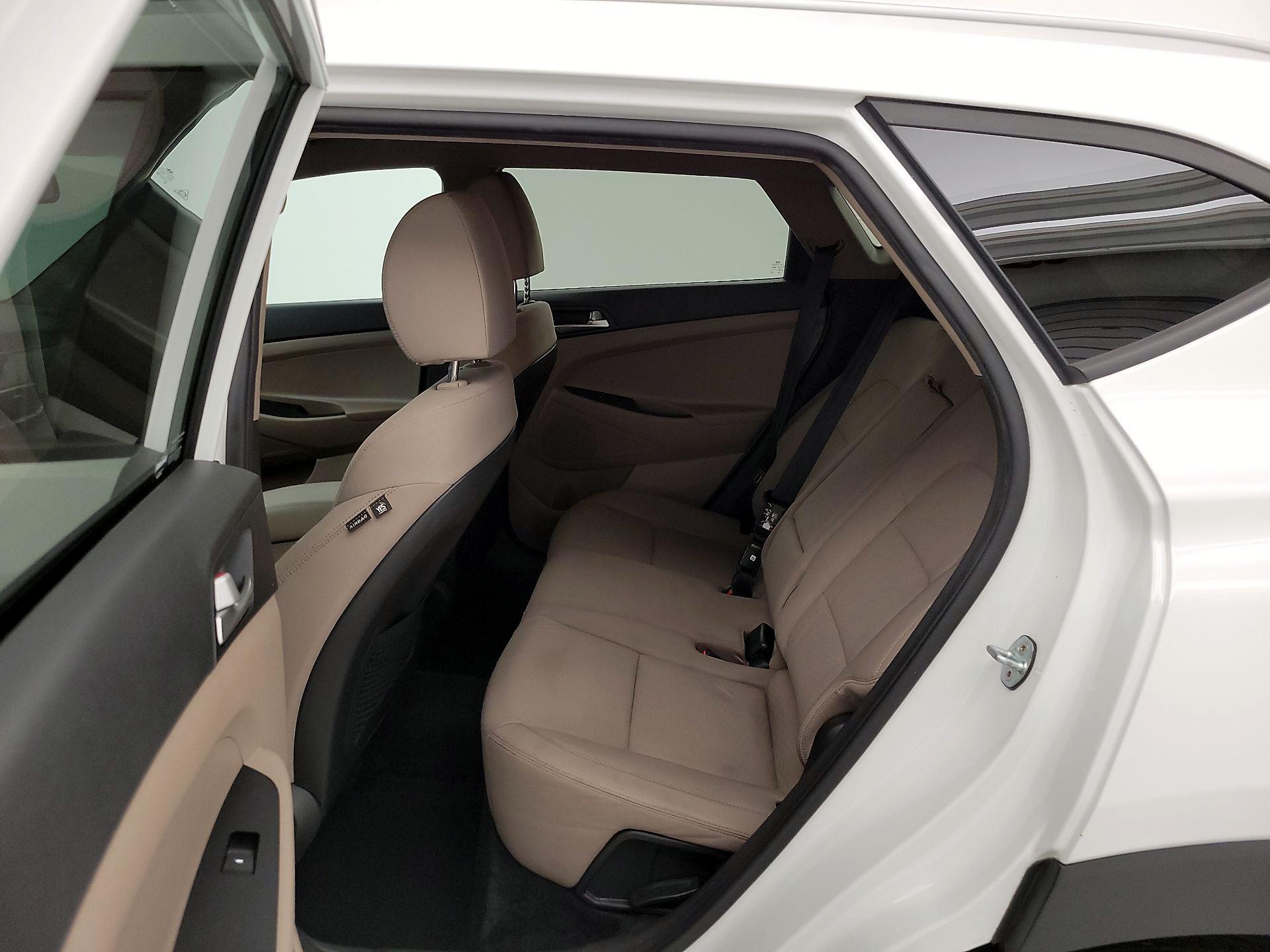 Thumbnail: 2020 Hyundai Tucson - 19