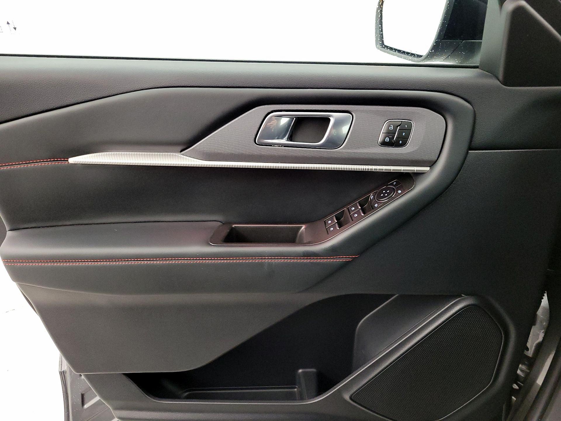 Thumbnail: 2025 Ford Explorer - 12