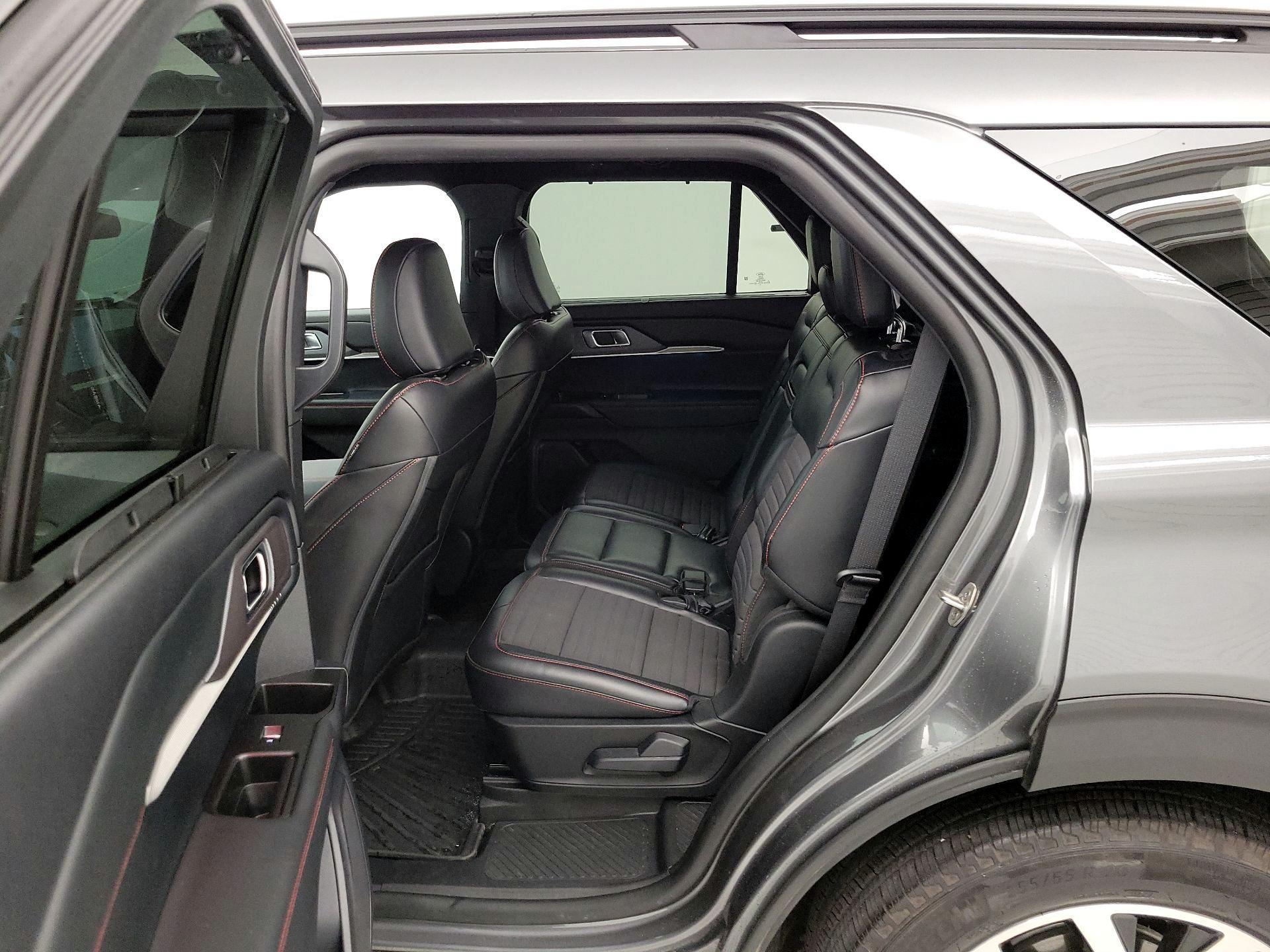 Thumbnail: 2025 Ford Explorer - 20