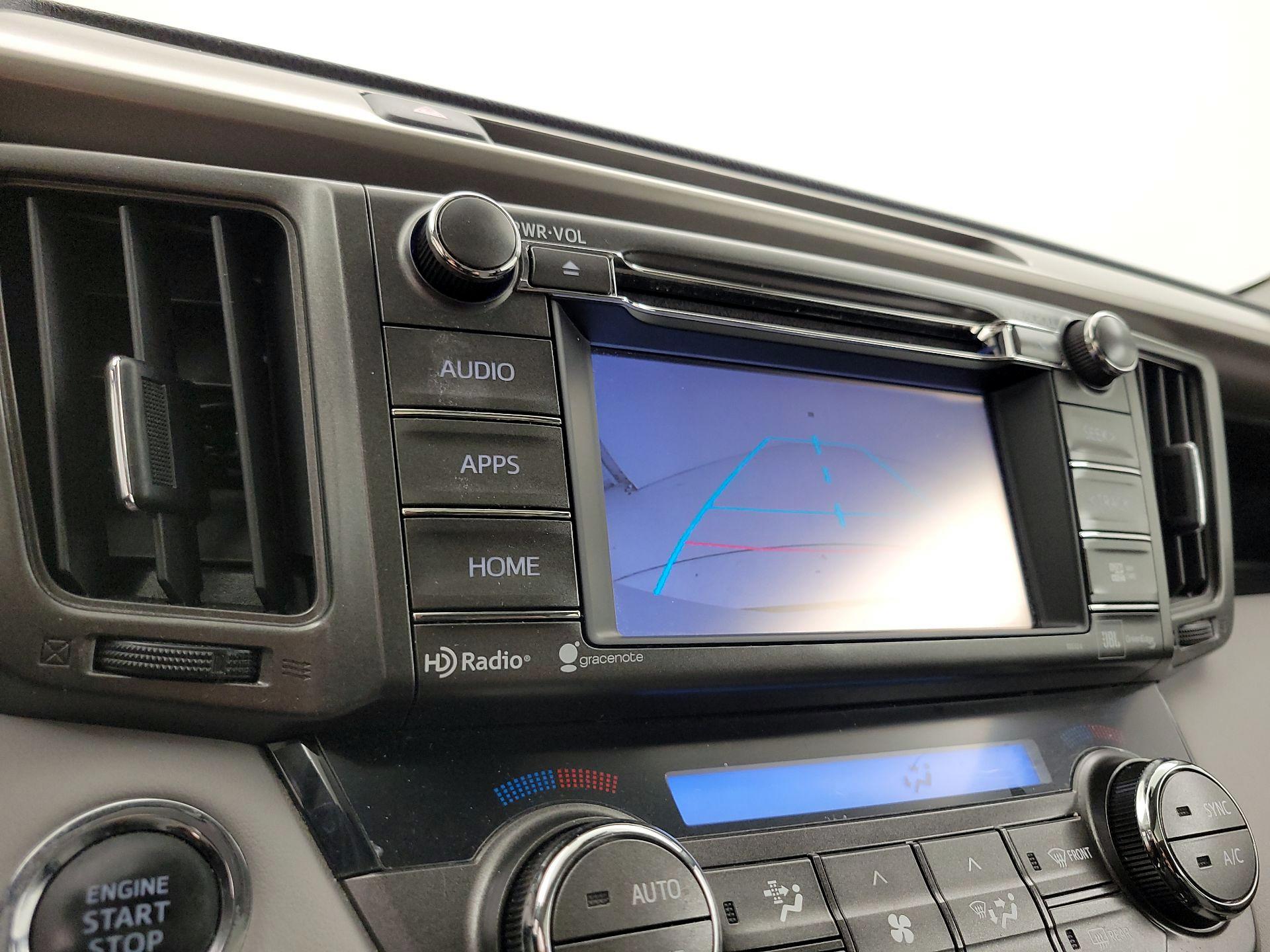 Thumbnail: 2014 Toyota RAV4 - 15