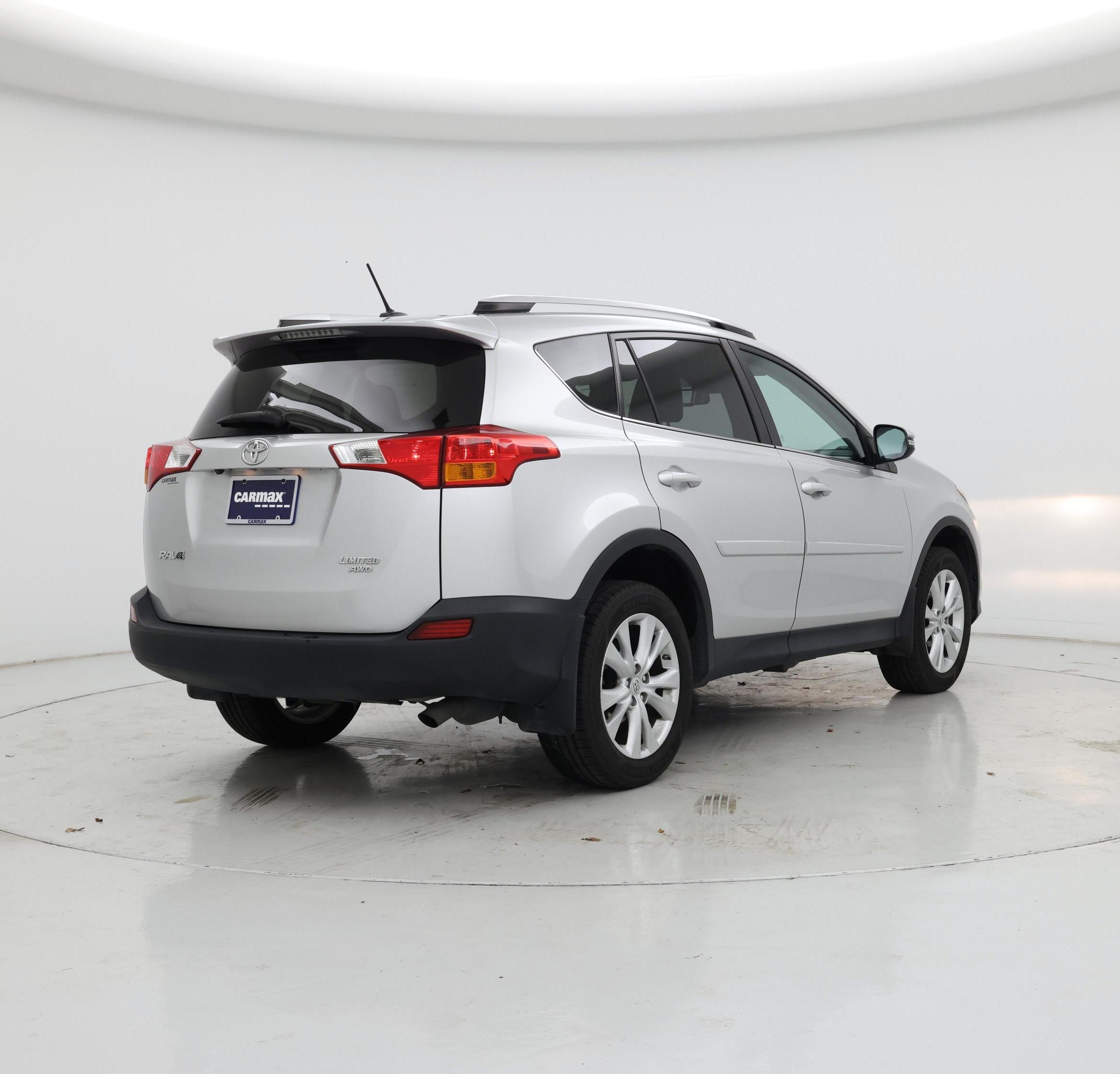 Thumbnail: 2014 Toyota RAV4 - 8
