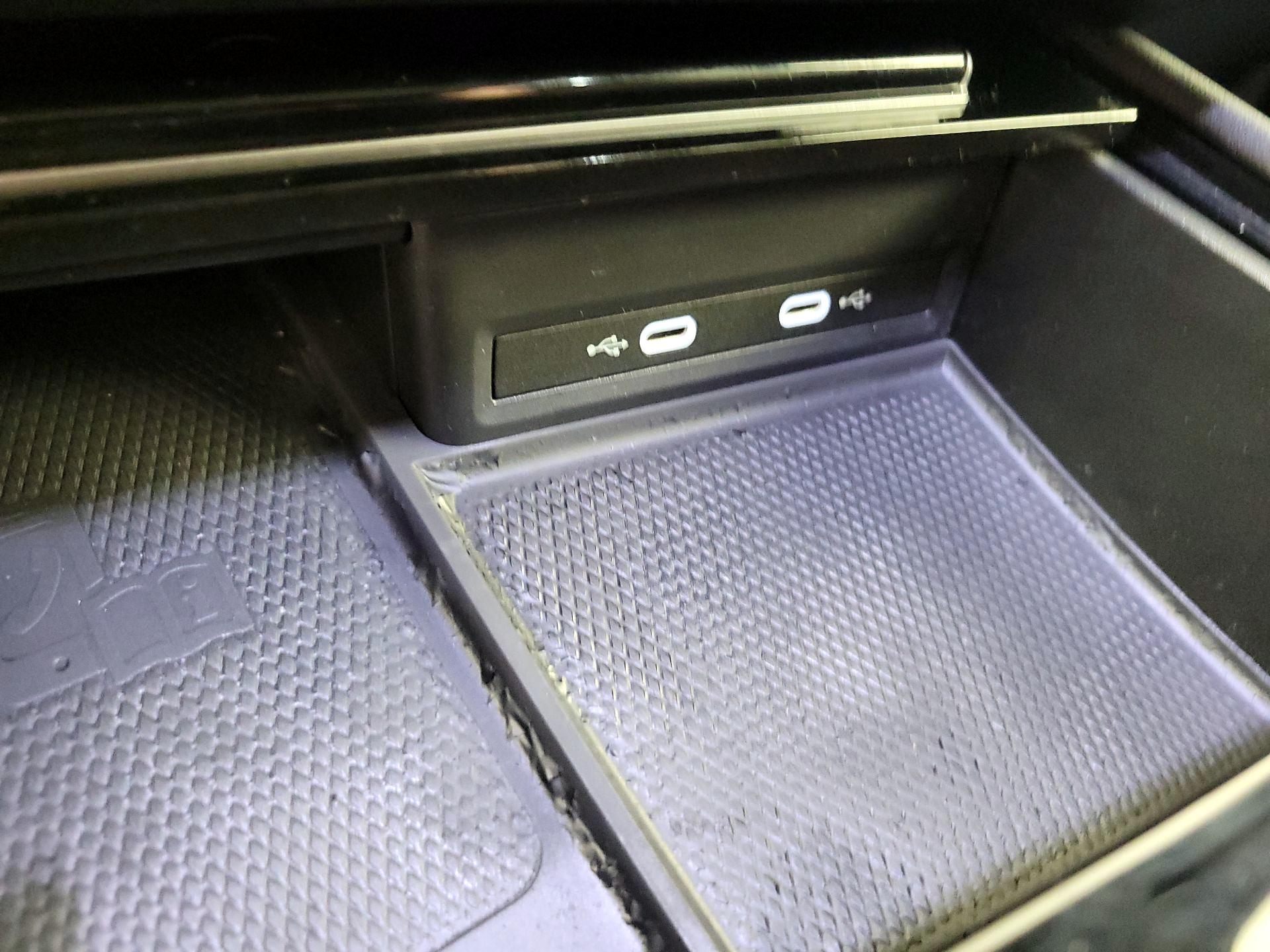 Thumbnail: 2024 Volkswagen Atlas - 18