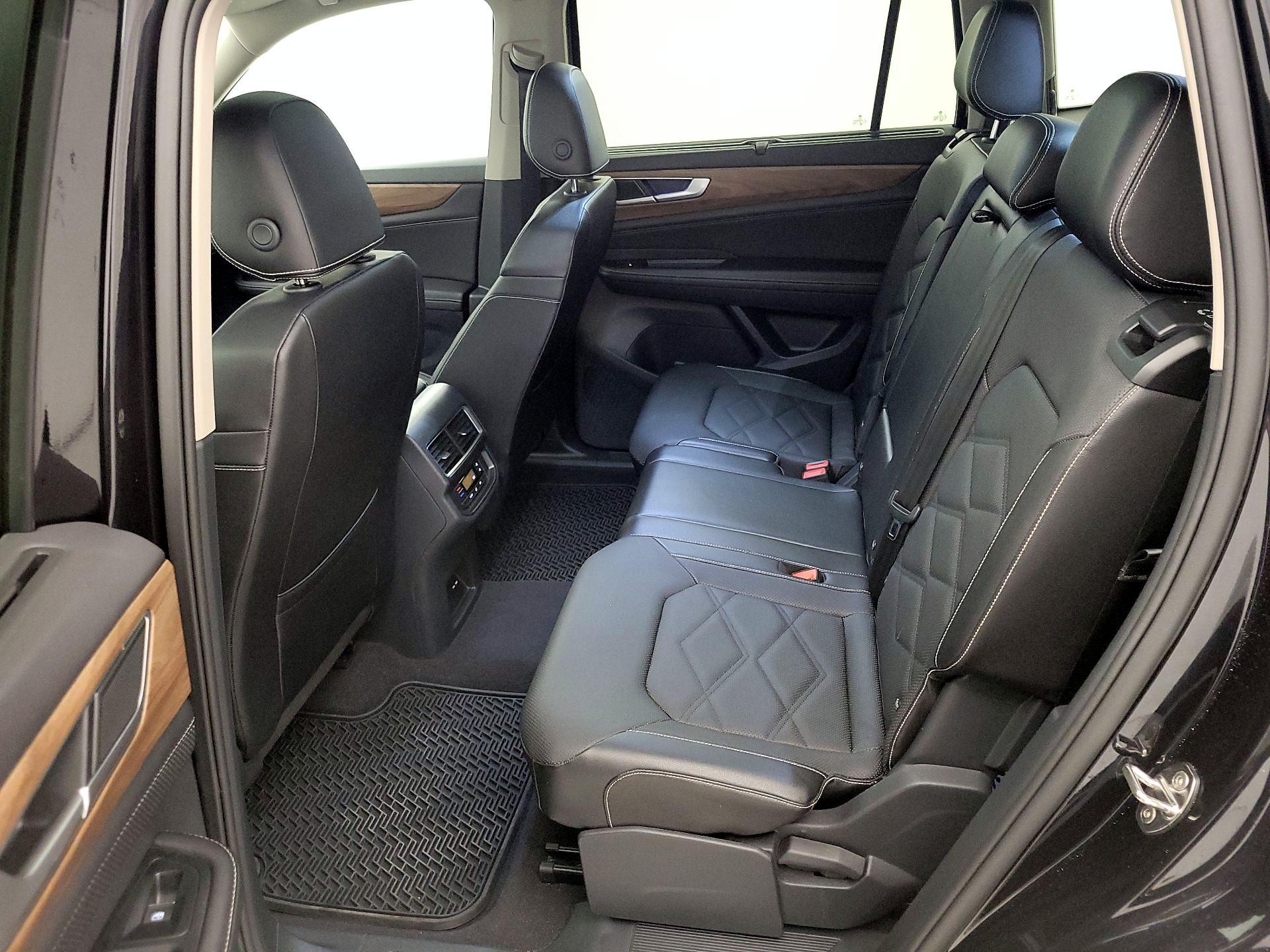 Thumbnail: 2024 Volkswagen Atlas - 20