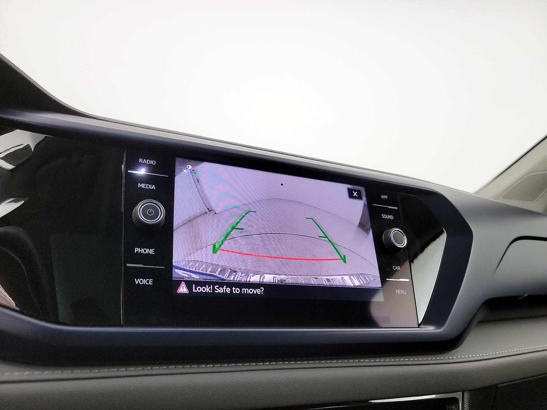 Thumbnail: 2024 Volkswagen Taos - 14