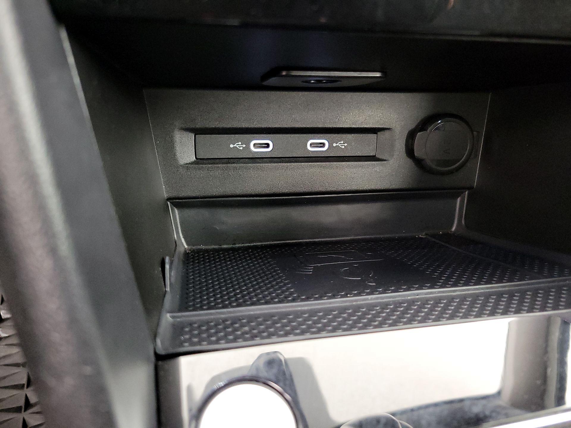 Thumbnail: 2024 Volkswagen Taos - 18