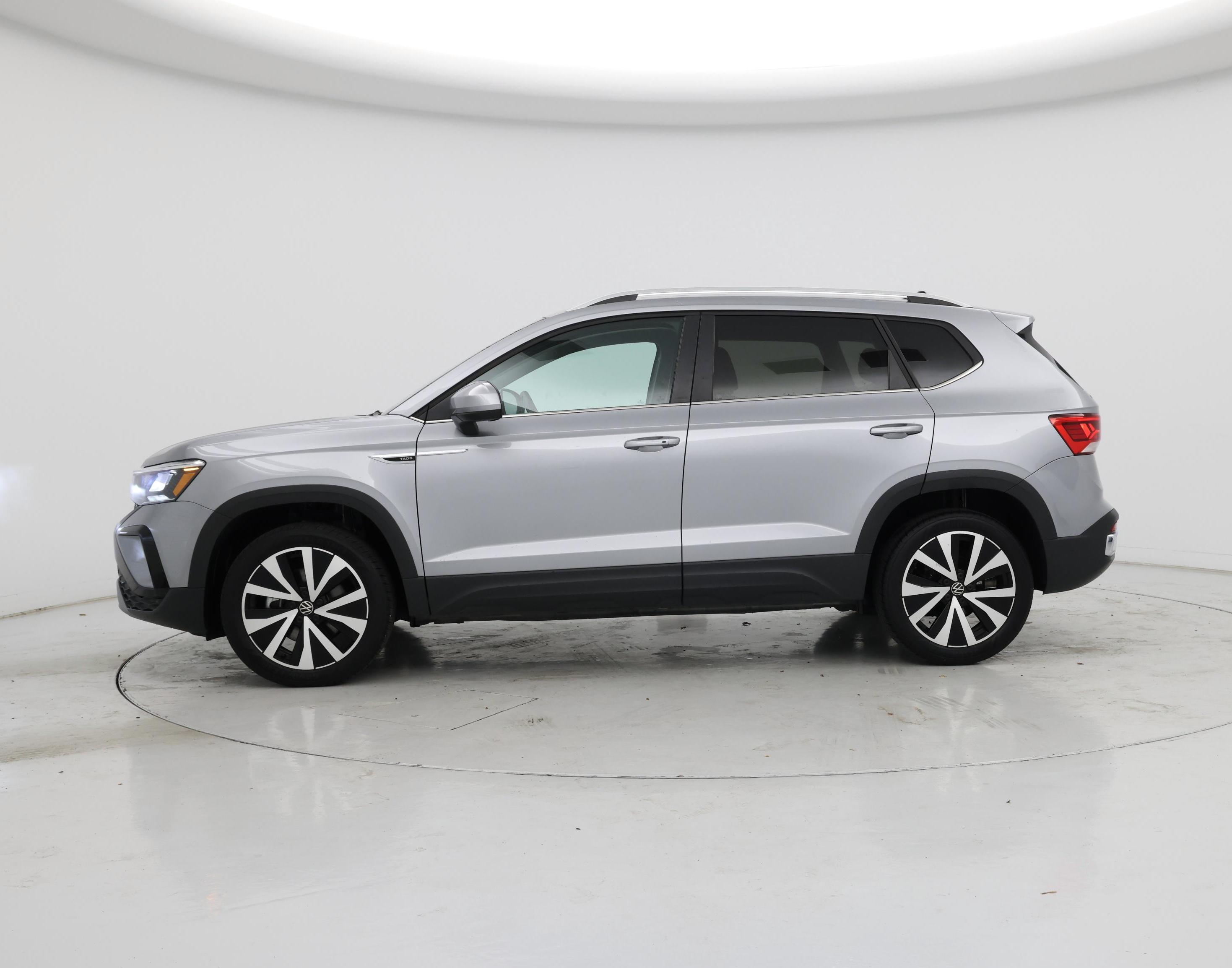 Thumbnail: 2024 Volkswagen Taos - 3