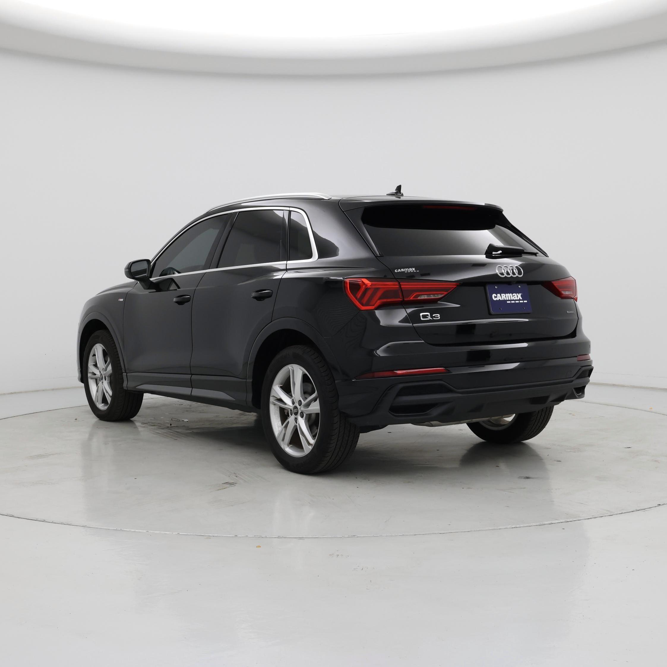 Thumbnail: 2024 Audi Q3 - 2