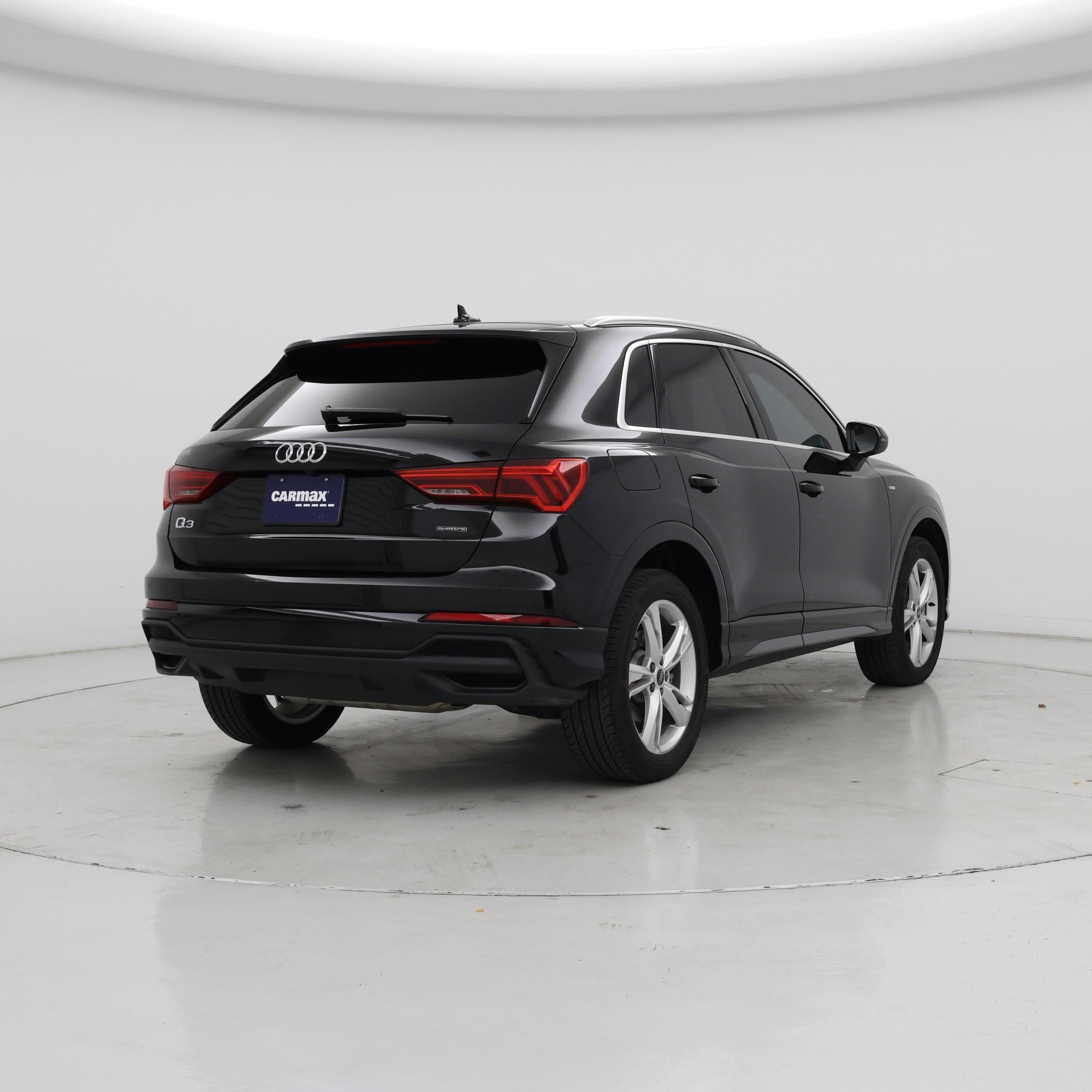 Thumbnail: 2024 Audi Q3 - 8