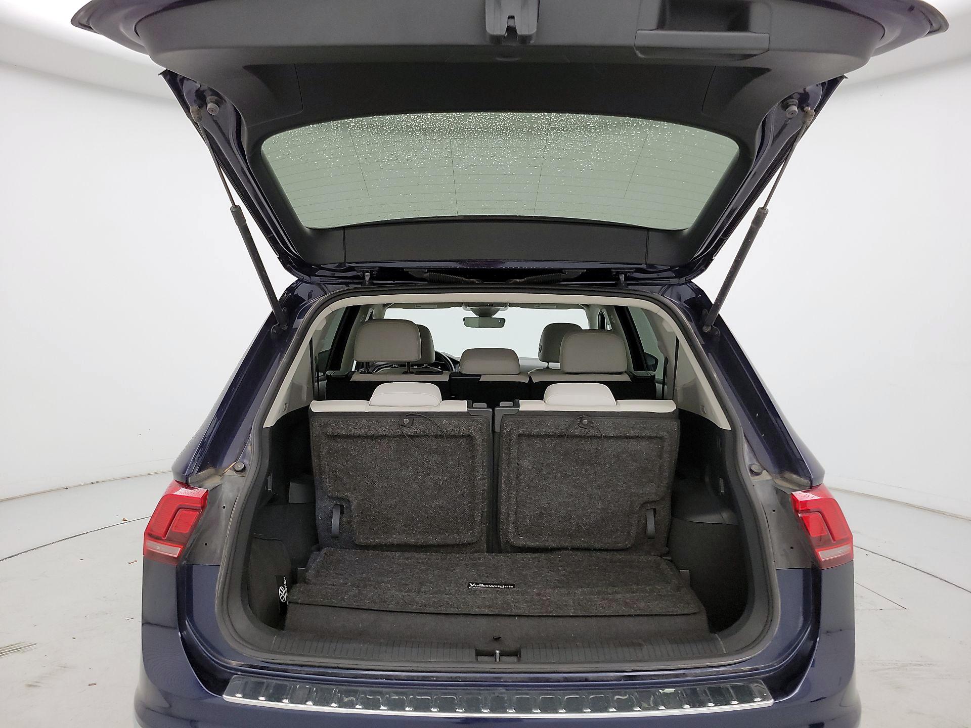 Thumbnail: 2023 Volkswagen Tiguan - 20