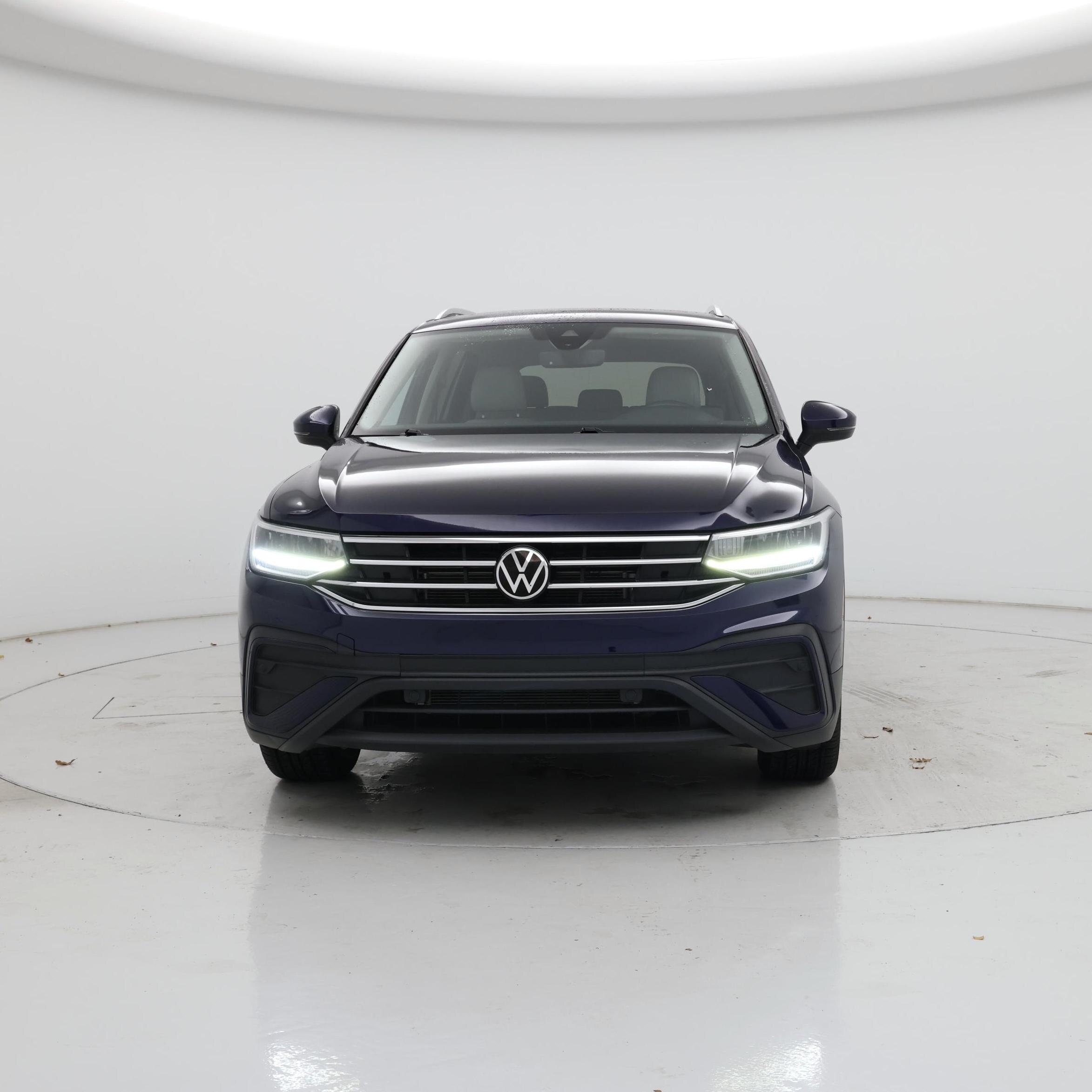 Thumbnail: 2023 Volkswagen Tiguan - 5