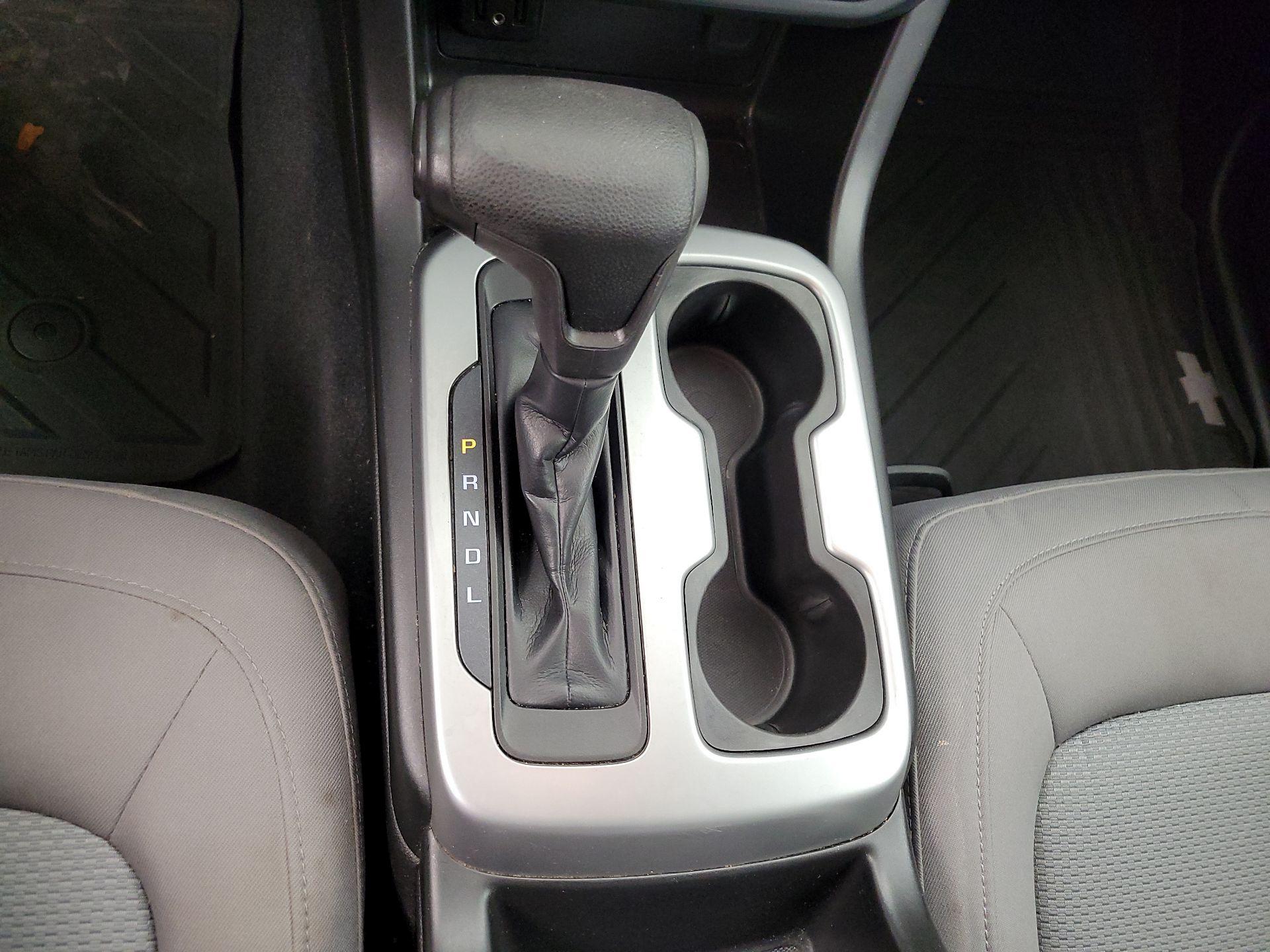 Thumbnail: 2019 Chevrolet Colorado - 17