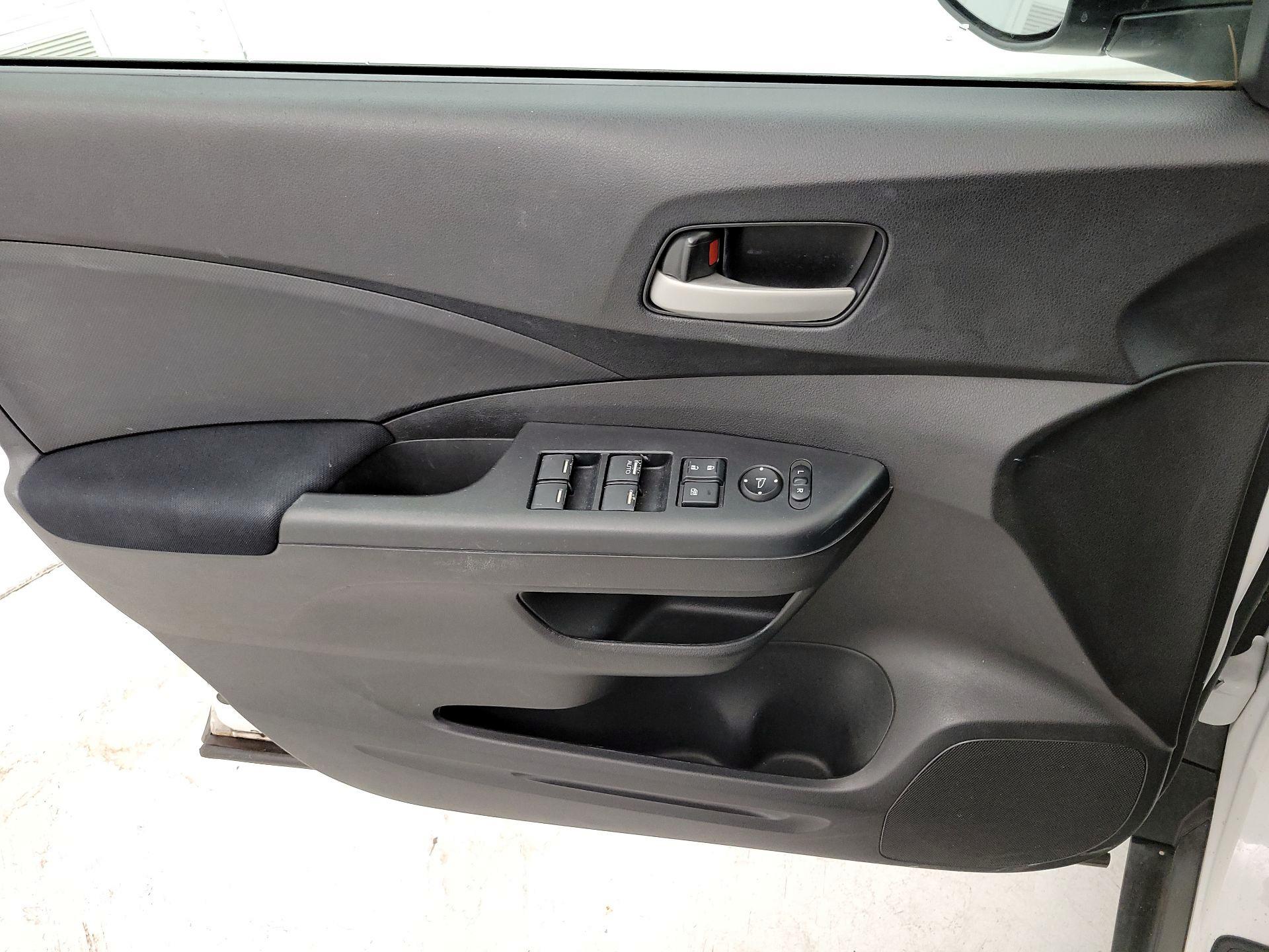 Thumbnail: 2016 Honda CR-V - 12