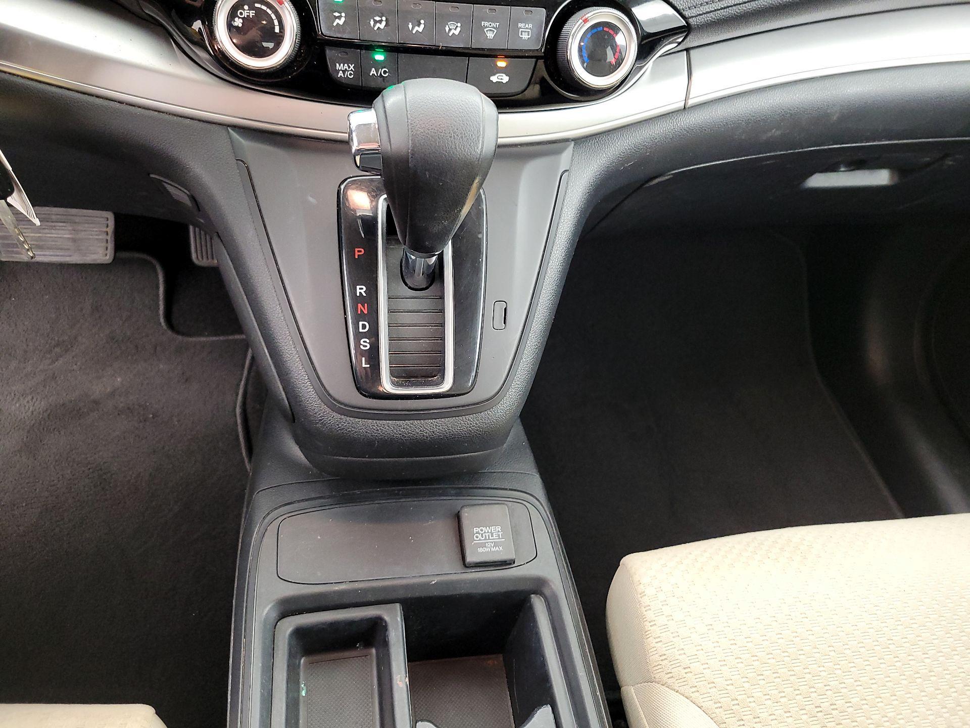 Thumbnail: 2016 Honda CR-V - 17