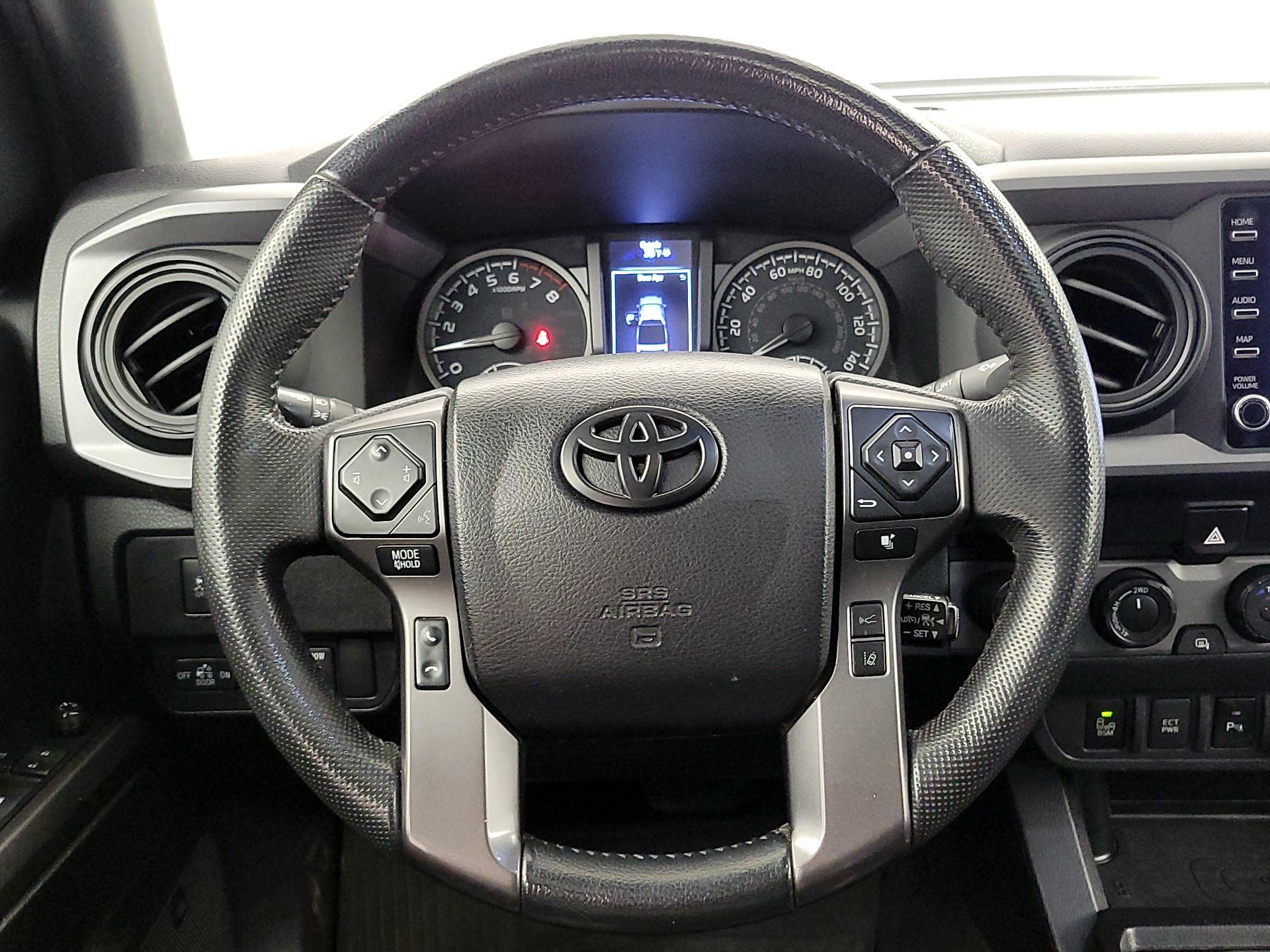 Thumbnail: 2021 Toyota Tacoma - 10