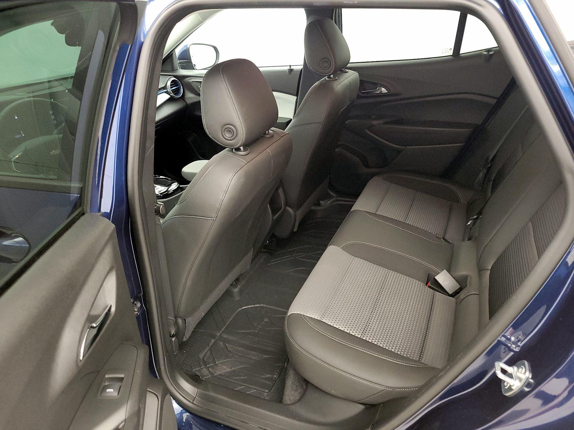 Thumbnail: 2024 Chevrolet Trax - 19