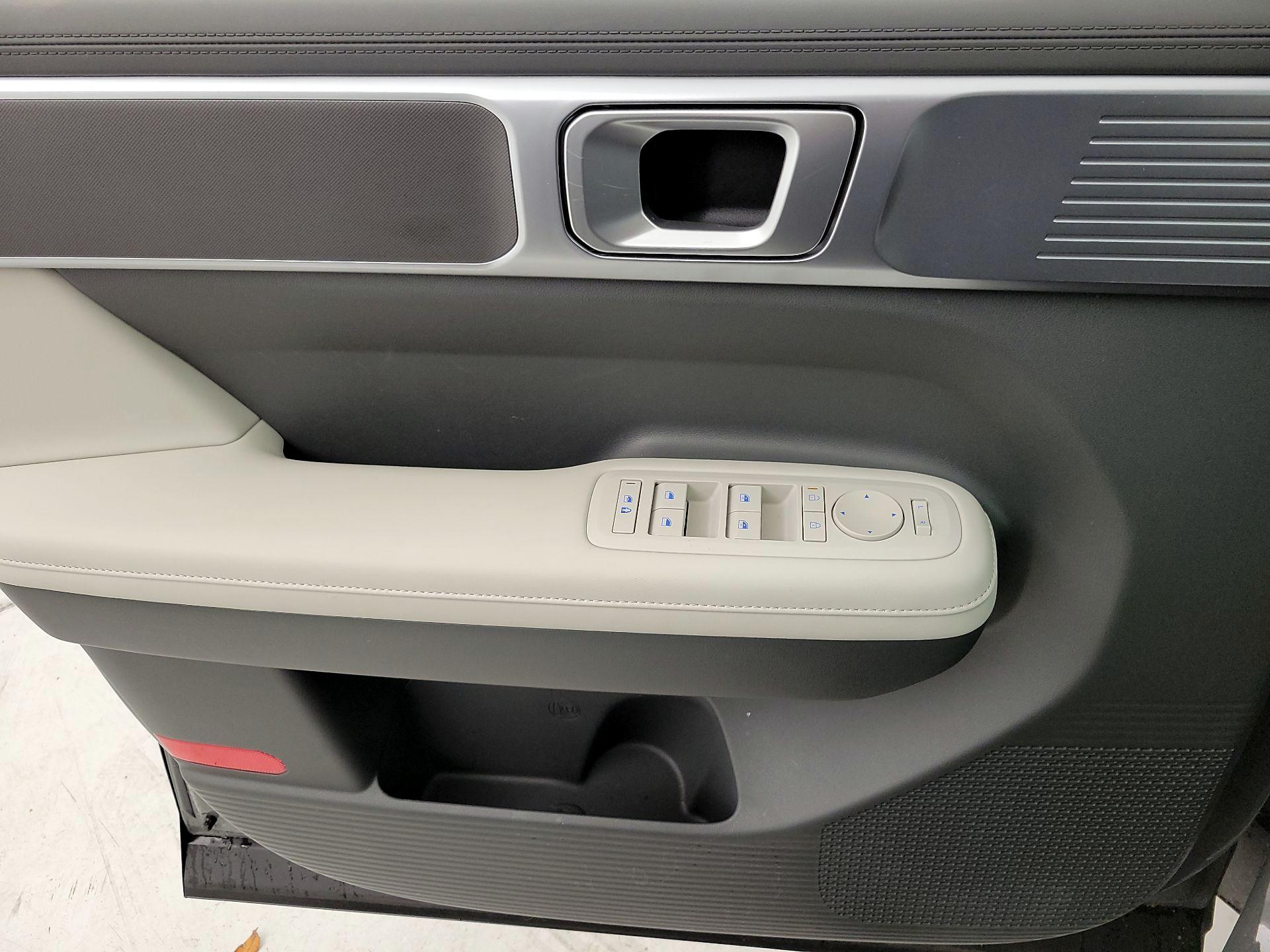 Thumbnail: 2024 Hyundai Santa Fe - 12