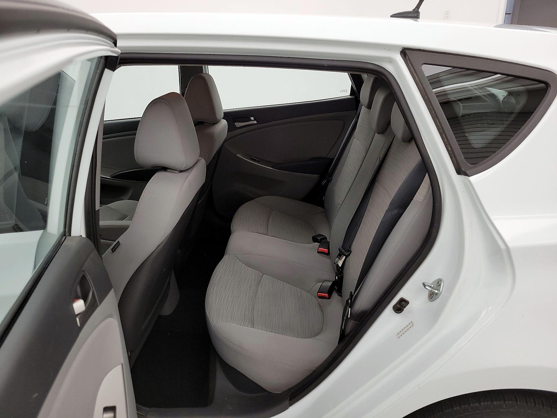 Thumbnail: 2016 Hyundai Accent - 18